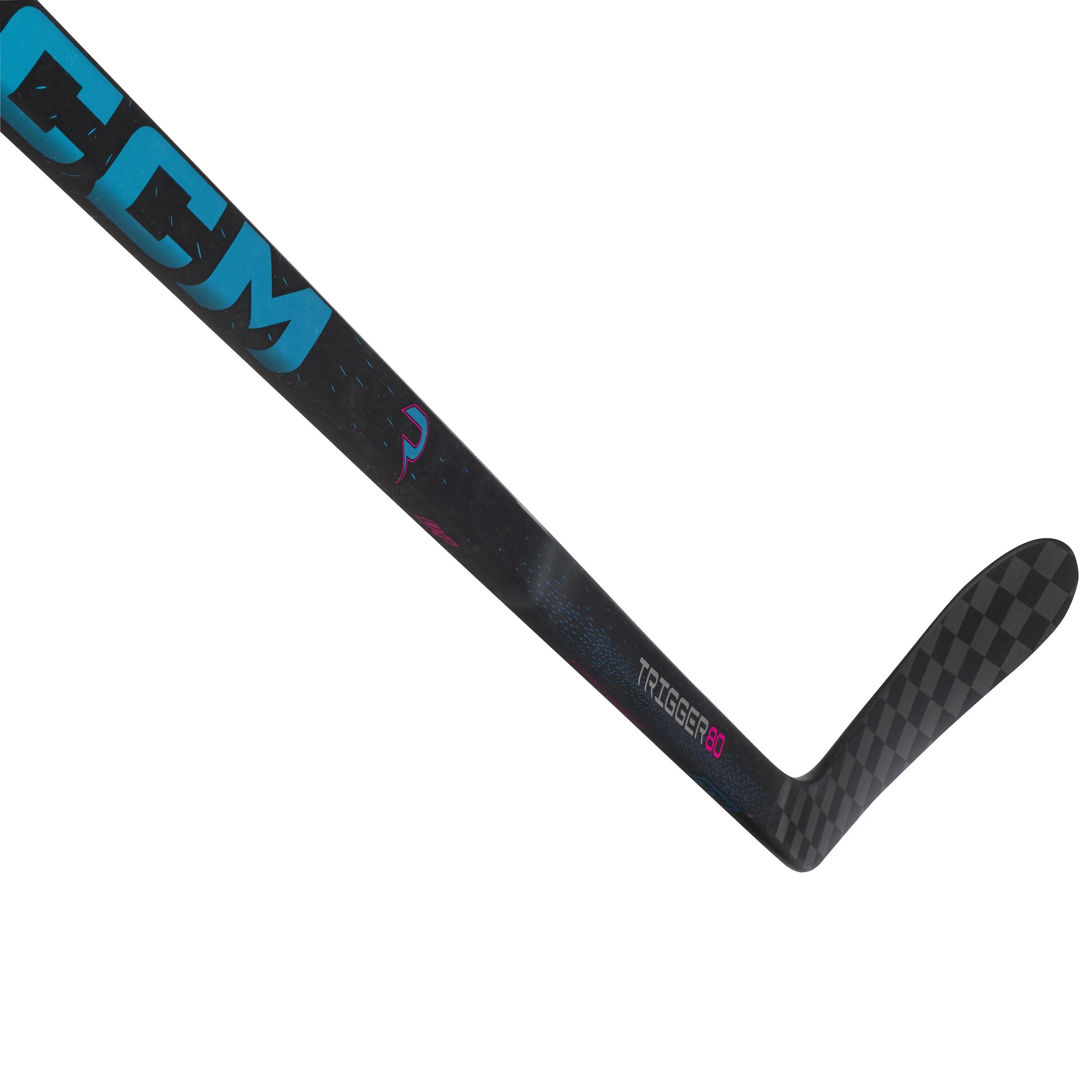 CCM Ribcor Trigger 80 Intermediate stick compósito de hóquei preto – P29 R 8/8