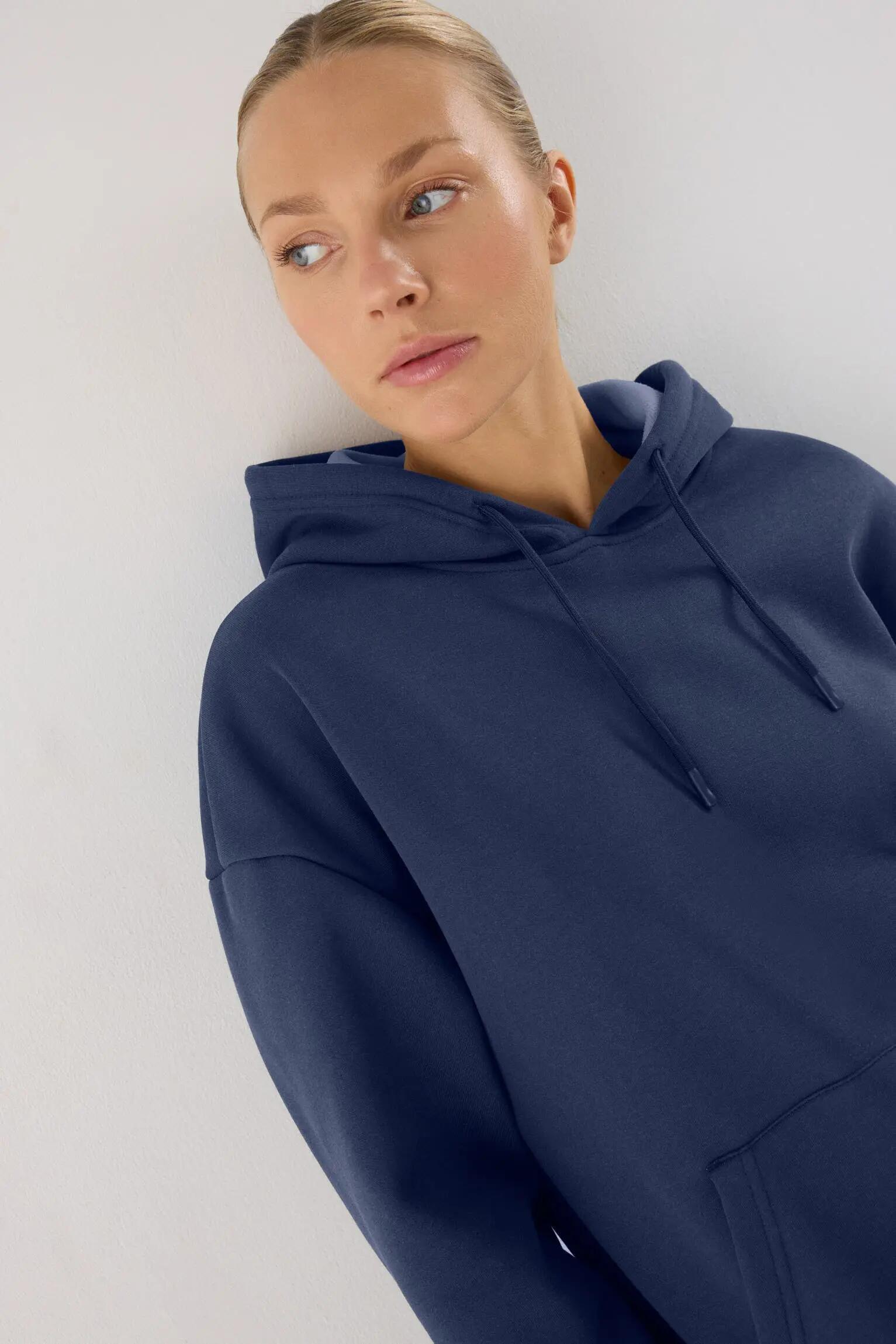 Conjunto de chándal deportivo afelpado sudadera con capucha y jogger azul marino 3/5
