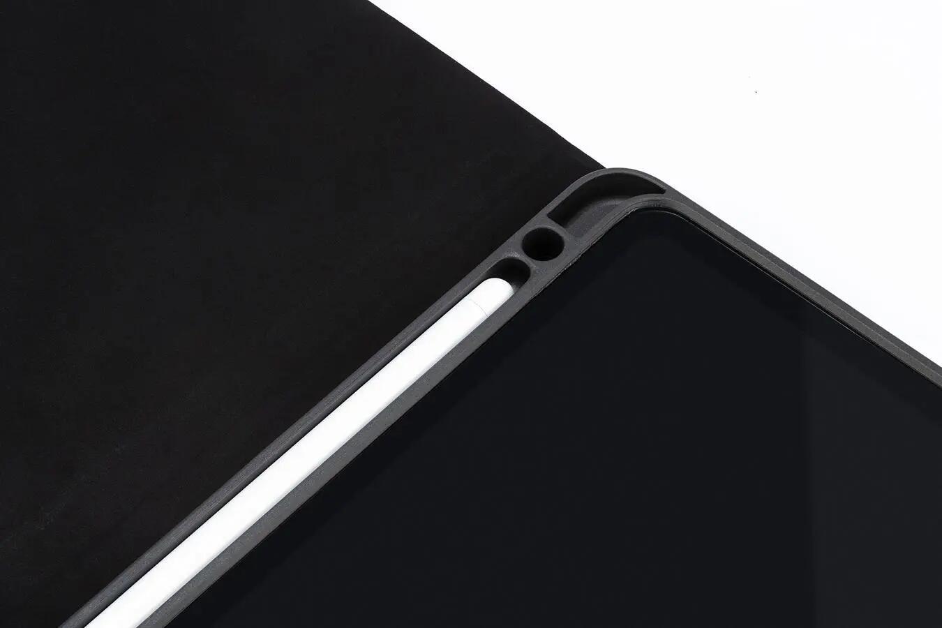 Capa para iPad - proteção e stand - tucano up plus - preta 6/8