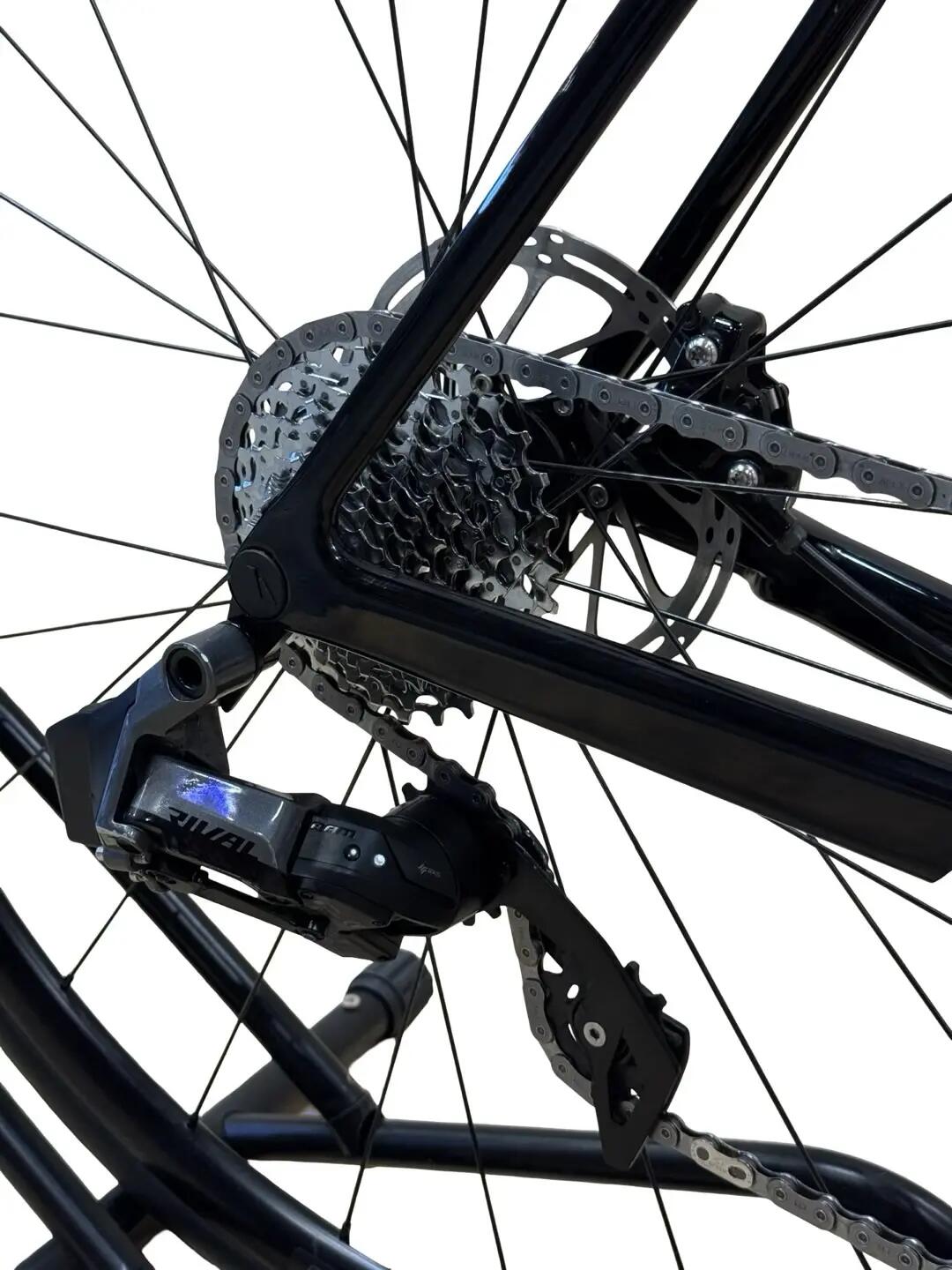 2ND life -  Vélo de Route Canyon Ultimate CF SL 7 AXS Sram Rival - Excellent 10/11