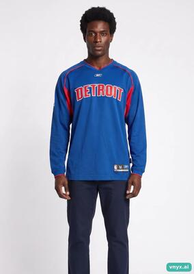 Second life - reebok long sleeve in blue size m