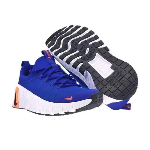 Buty treningowe damskie Nike FJ7126400 3/4