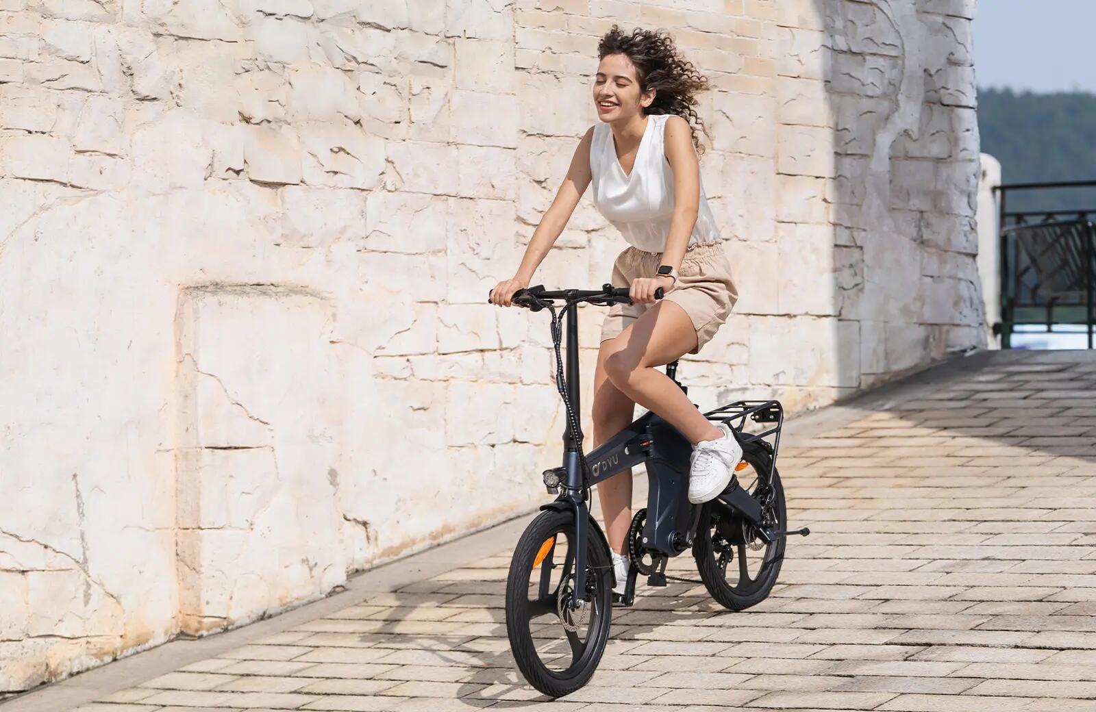 Bicicleta eléctrica plegable urbana DYU T1 motor 250W 11/15