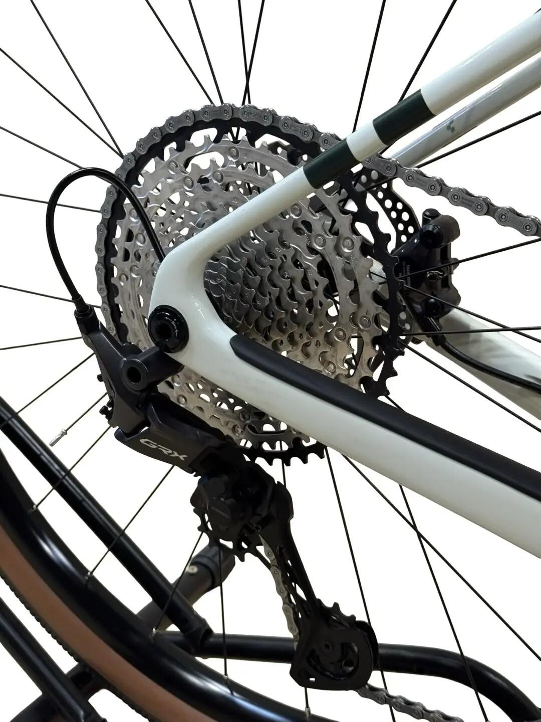 2ND life - Vélo gravel électrique Cube Nuroad Hybrid C:62 Race 400X- Excellent 11/12