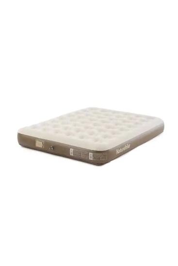 Chenjing aufblasbares Bett mit integrierter Pumpe von Naturehike