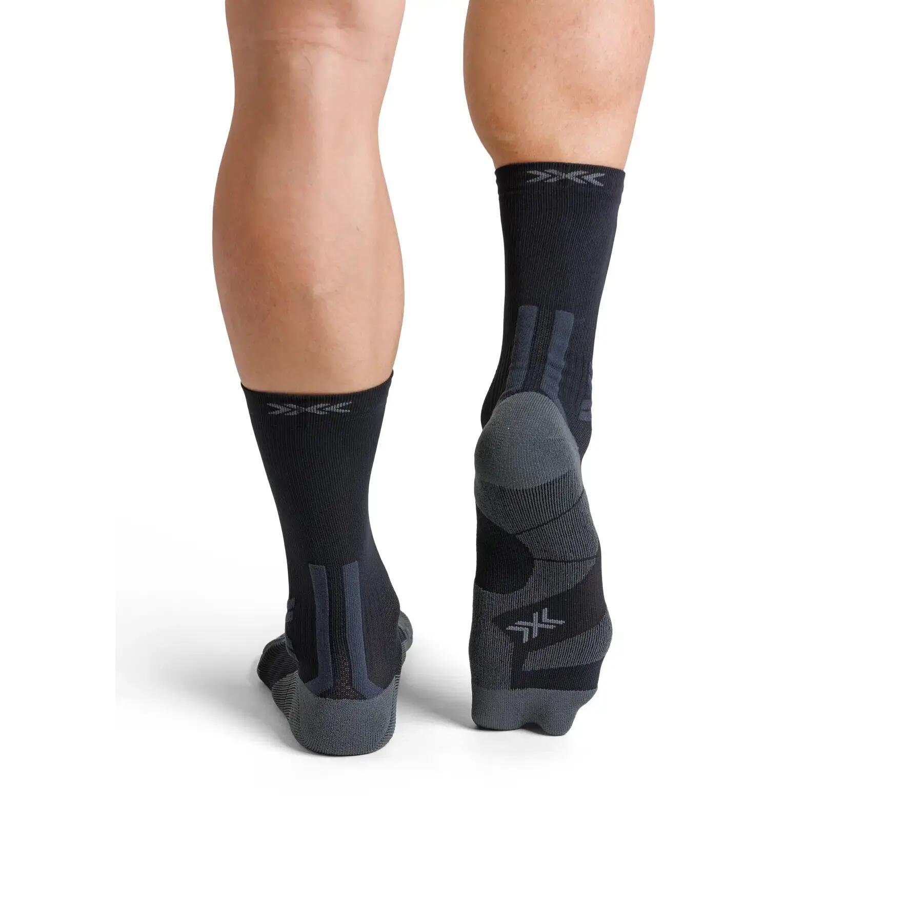 X-Socks TrailRun Discover Crew Socks Black/Dark Grey 4/4