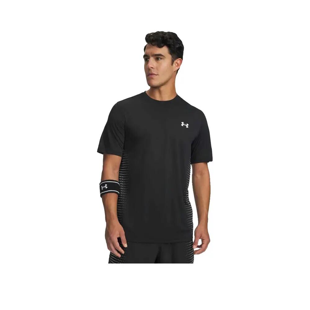 UNDER ARMOUR picture