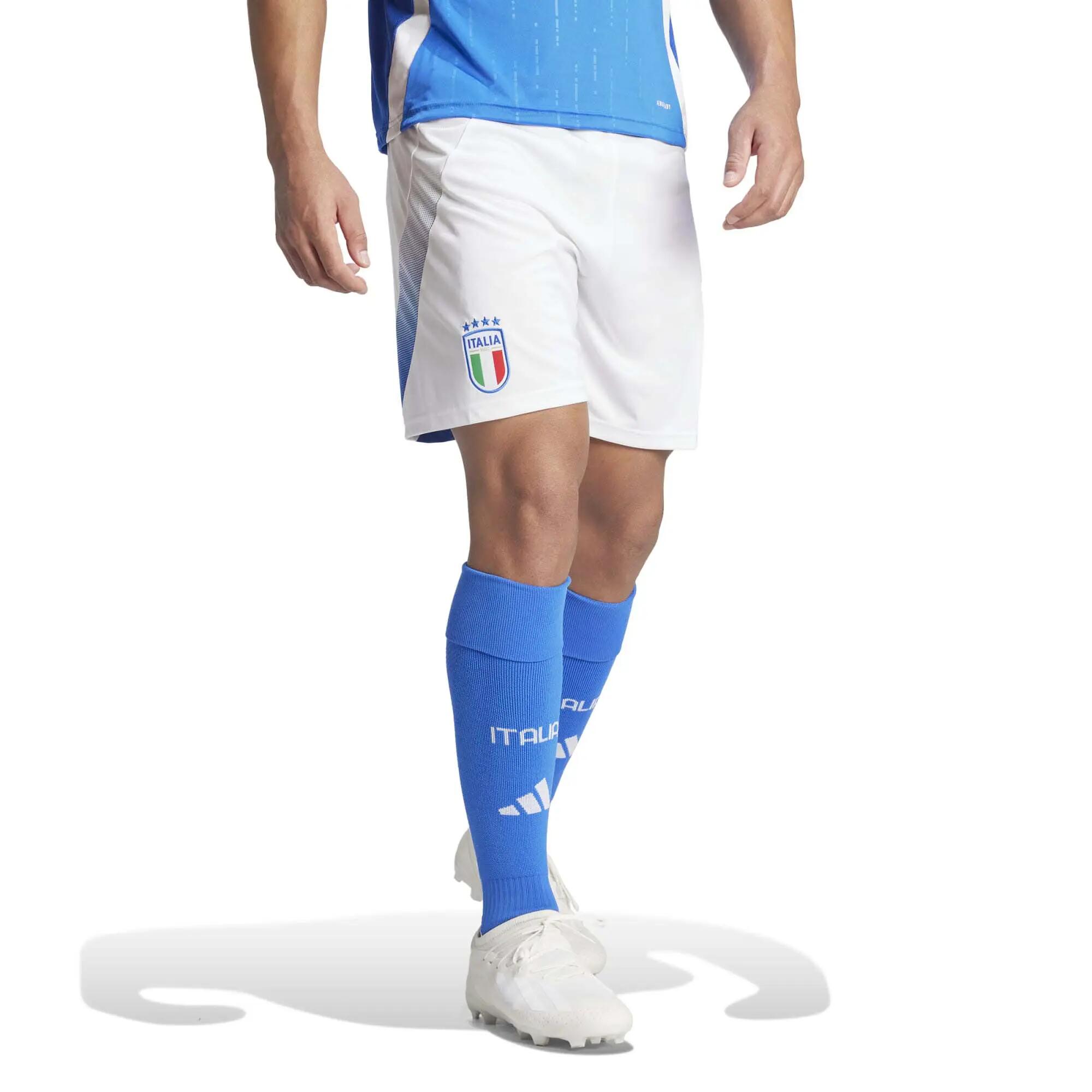 Italië 24 Thuisshort 2/5