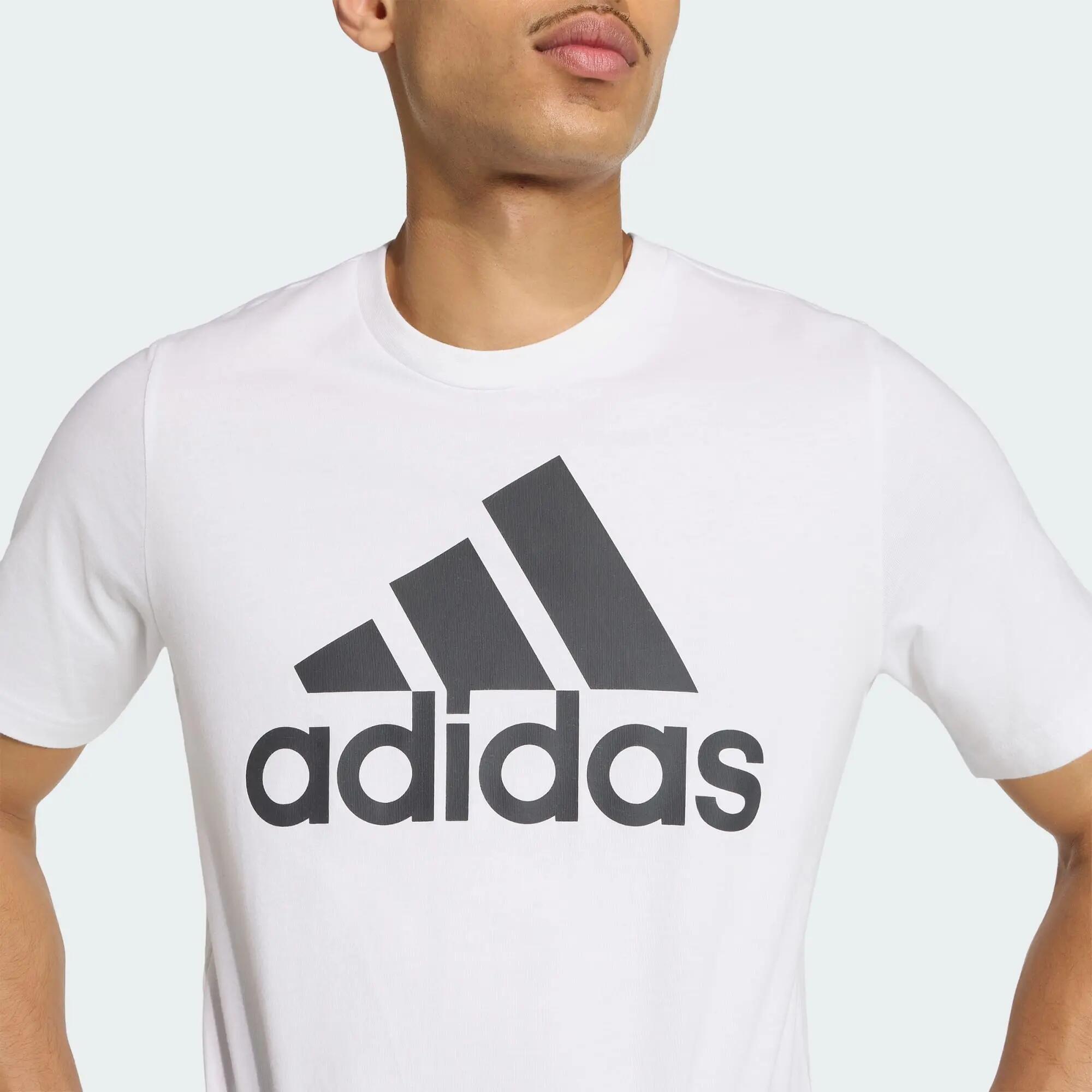T-shirt Essentials 4/5