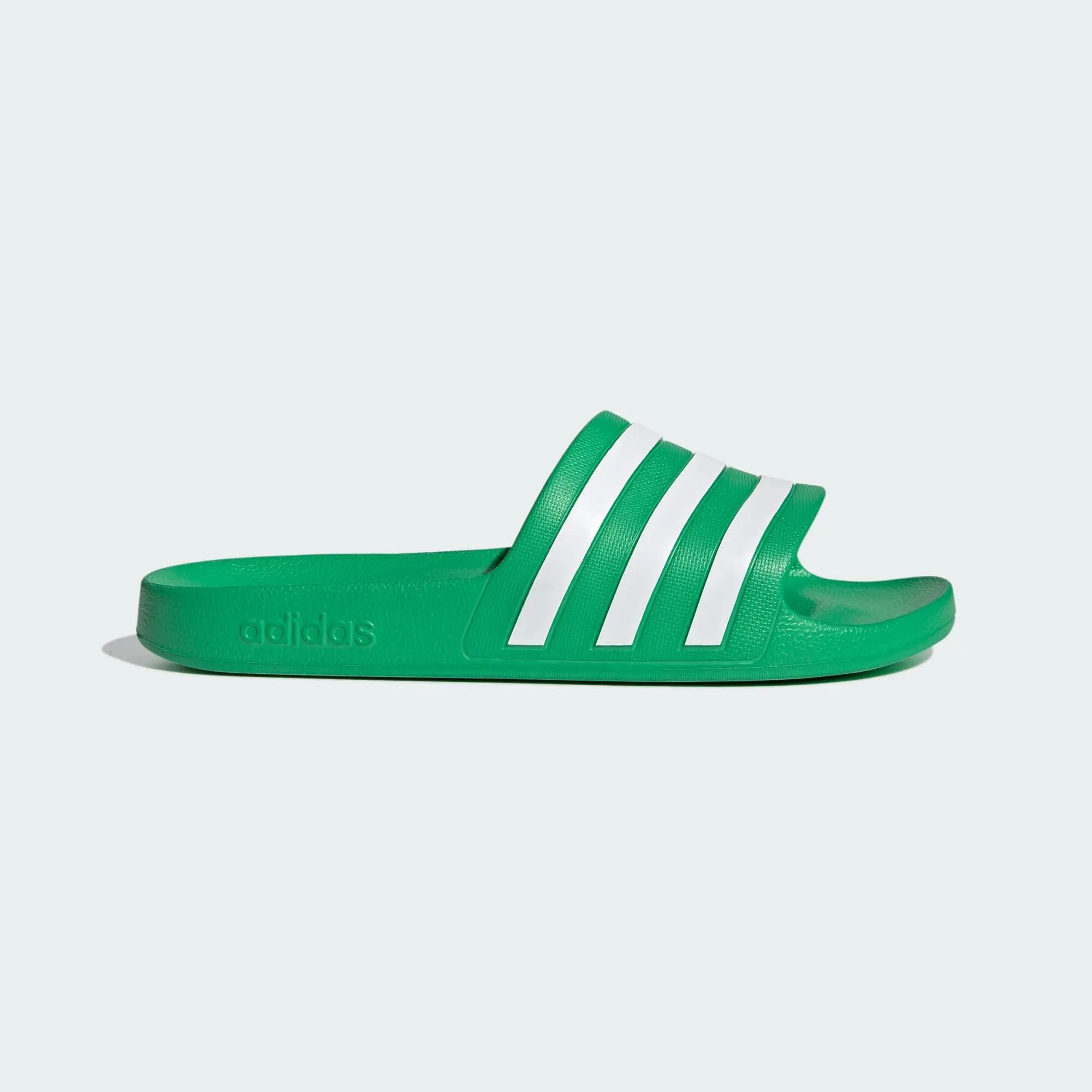 Adilette Aqua Slides 1/9