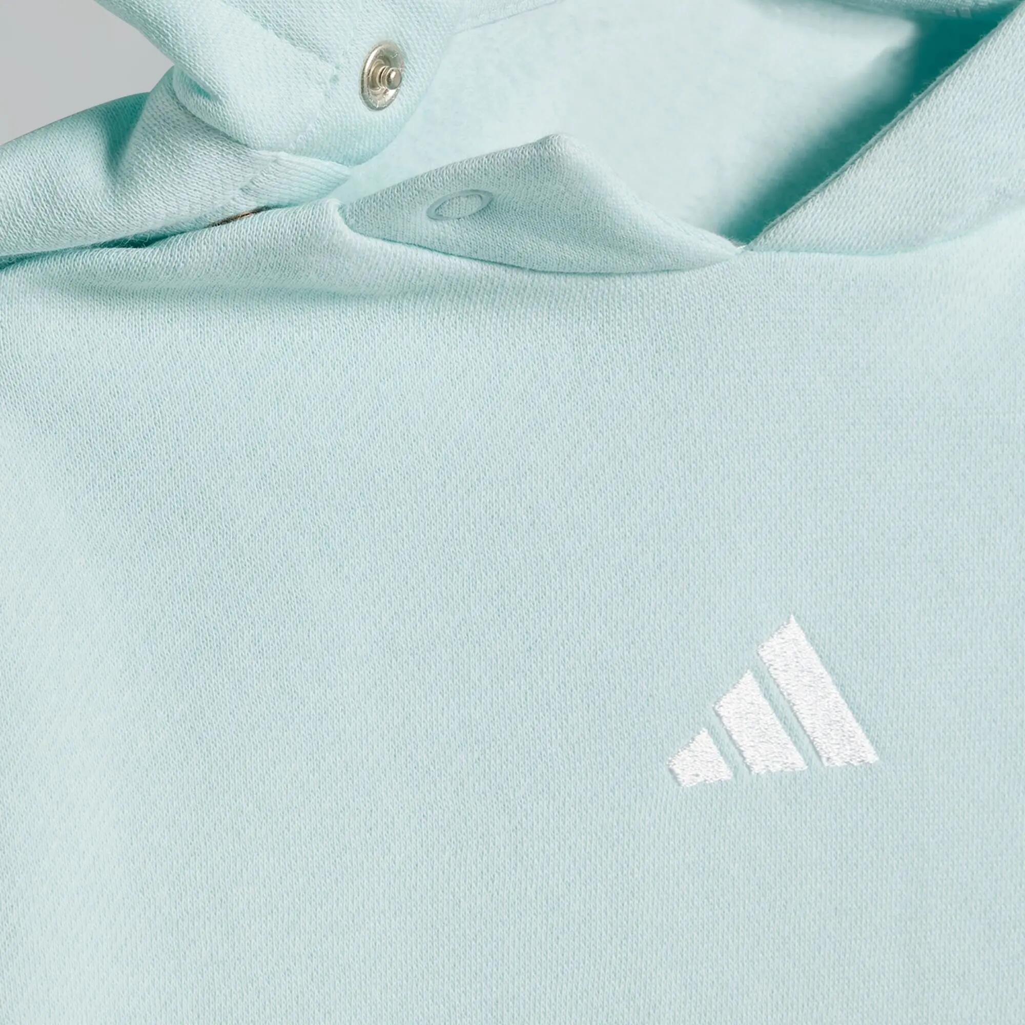 Dětská sportovní souprava Essentials 4/4