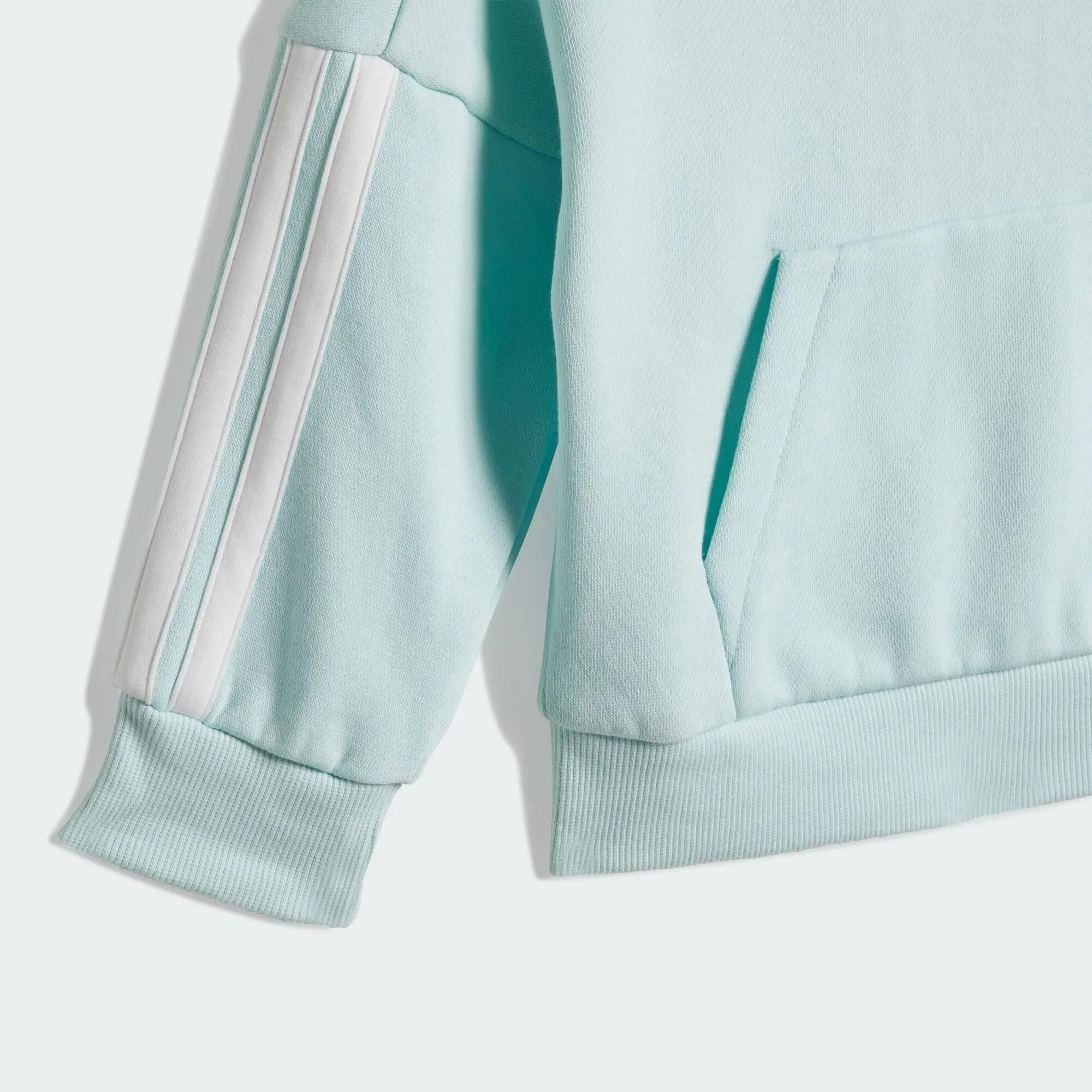 Dětská sportovní souprava Essentials 3/4
