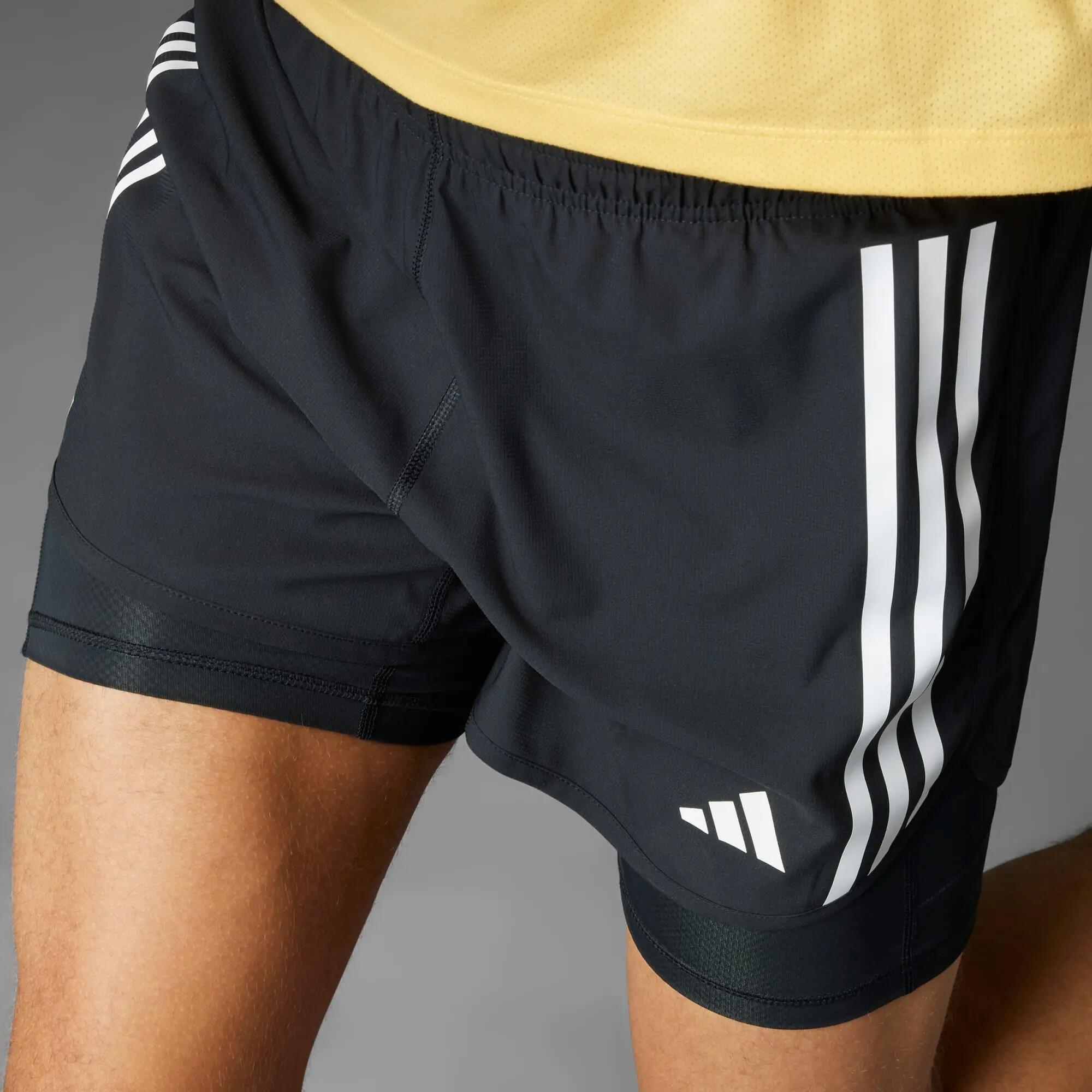 Own the Run 3-Streifen 2-in-1 Shorts 5/13