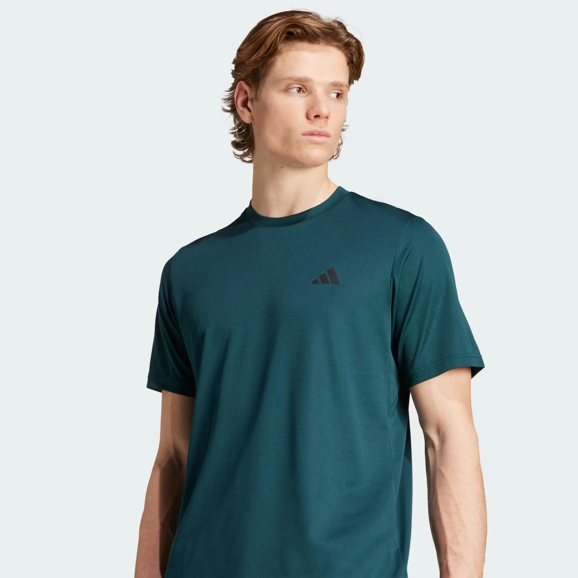 Train Essentials Training Tee 4/6