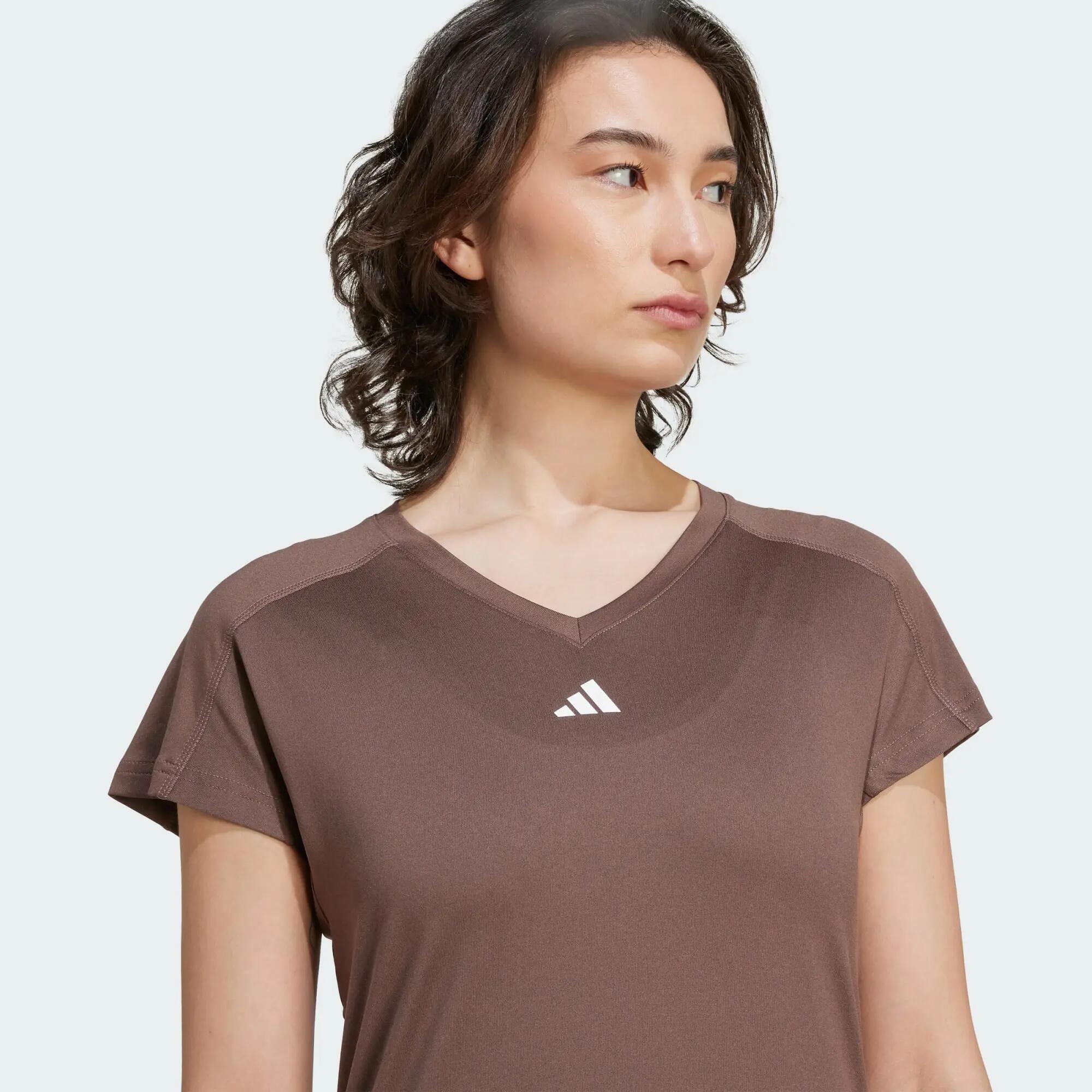 Tričko AEROREADY Train Essentials Minimal Branding V-Neck 4/5