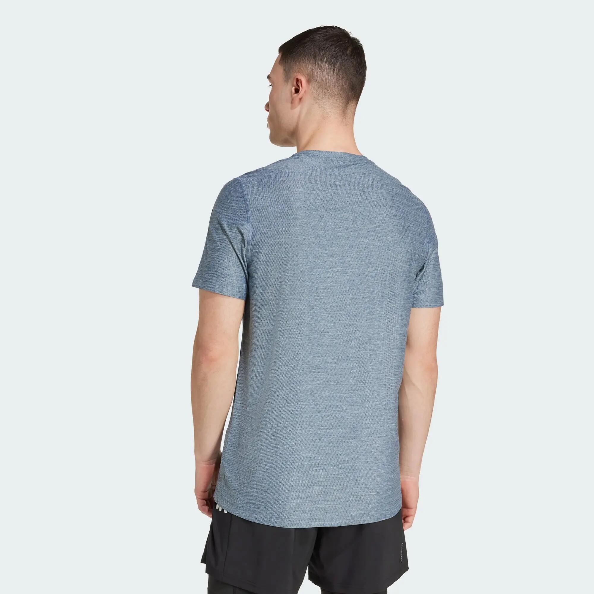 Own the Run T-shirt 3/11