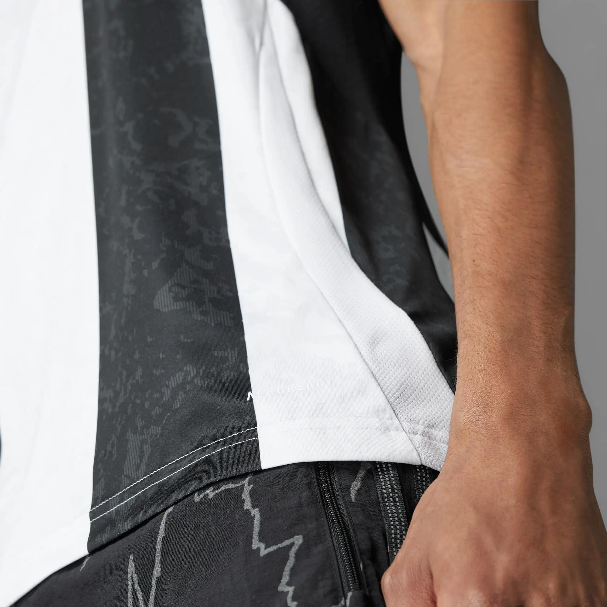 Juventus 24/25 Thuisshirt 6/11