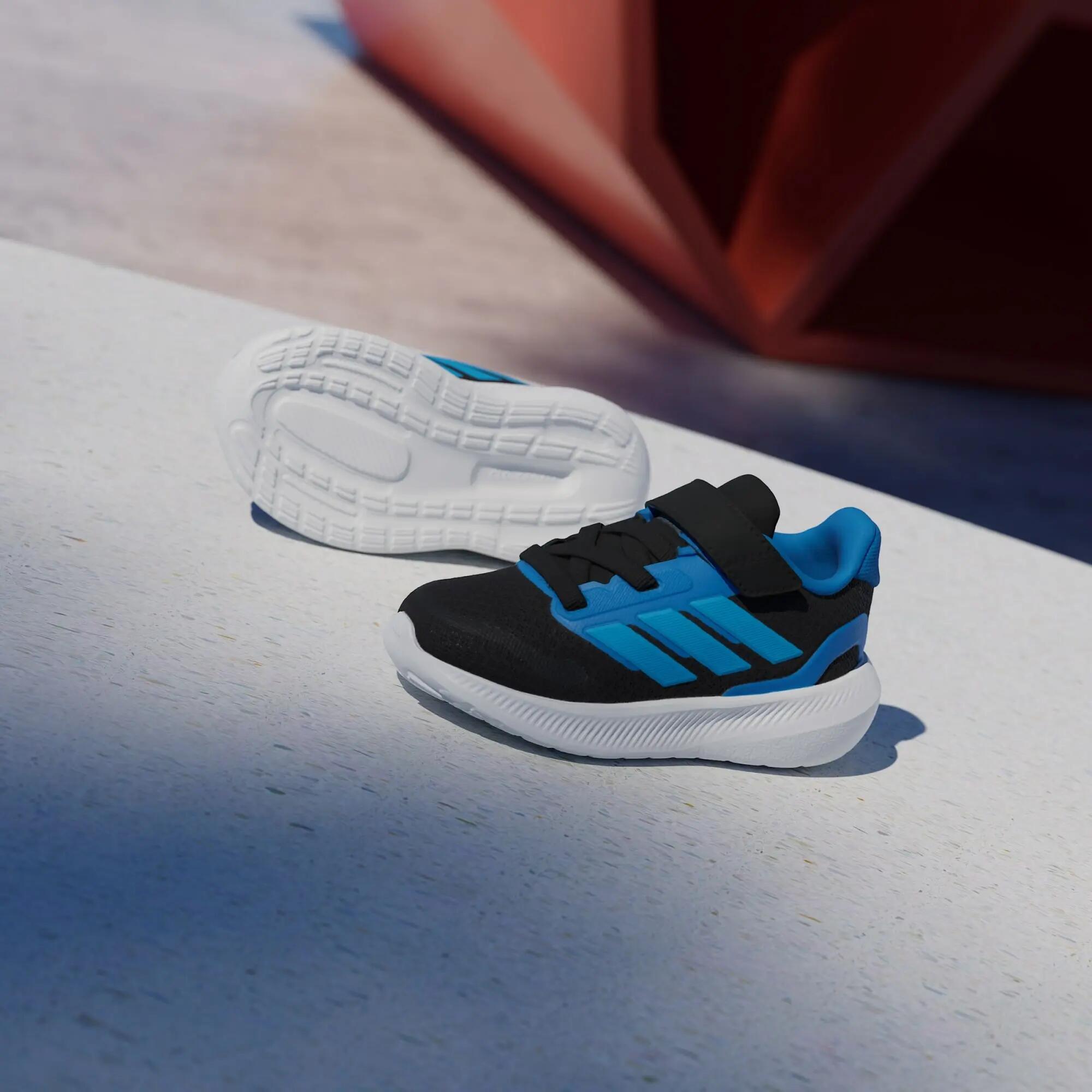 Chaussure Runfalcon 5 Enfants 3/15