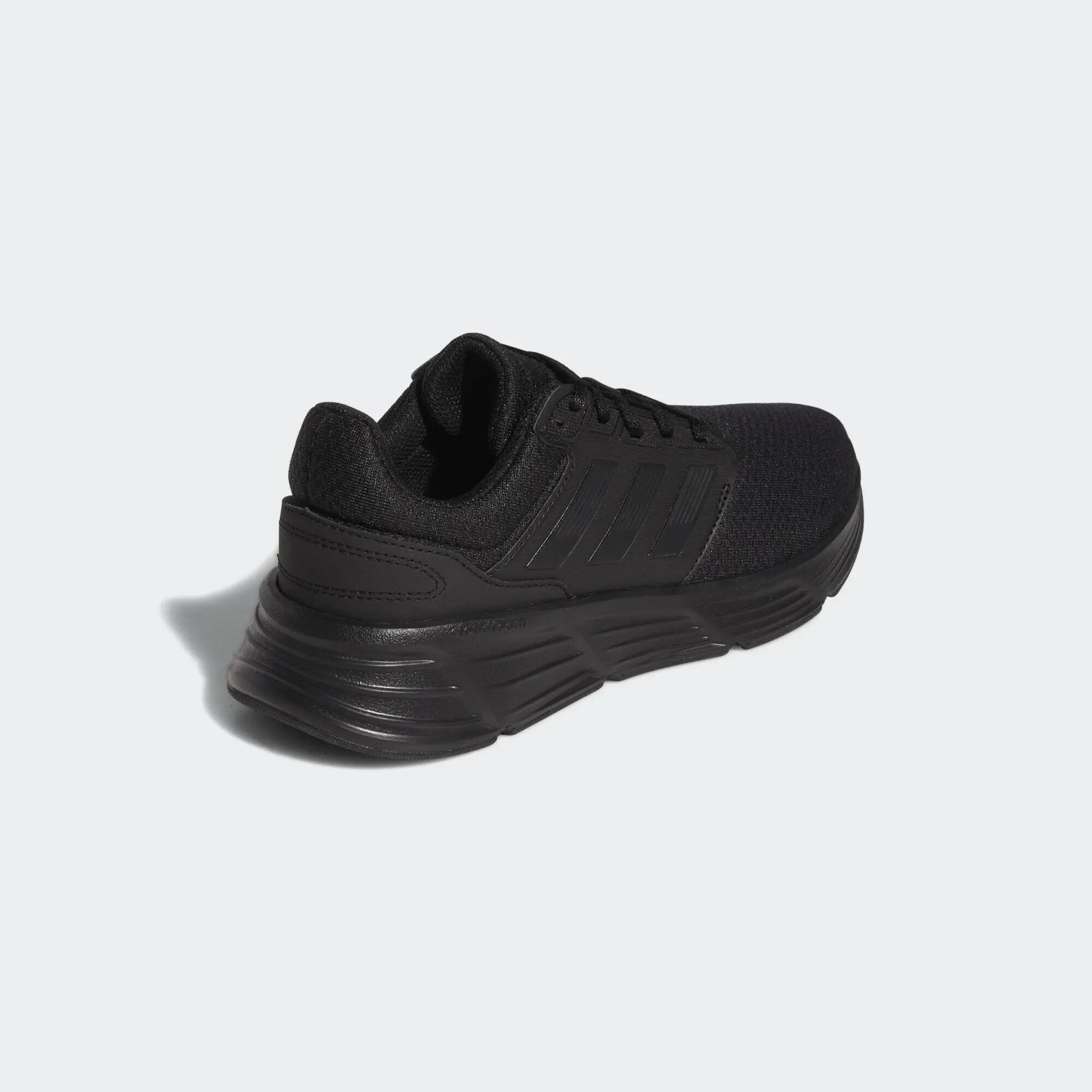 Chaussure Galaxy 6 8/9