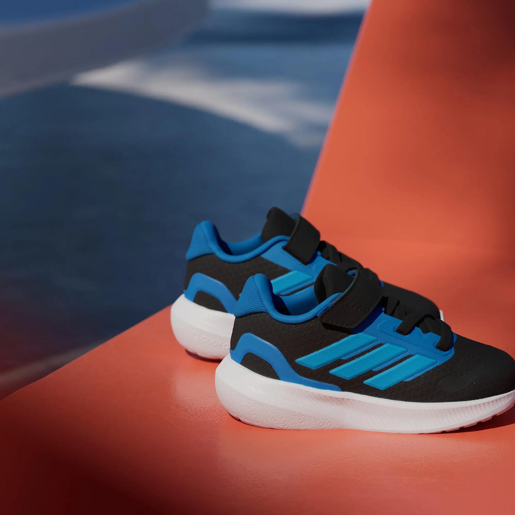 Chaussure Runfalcon 5 Enfants 13/15