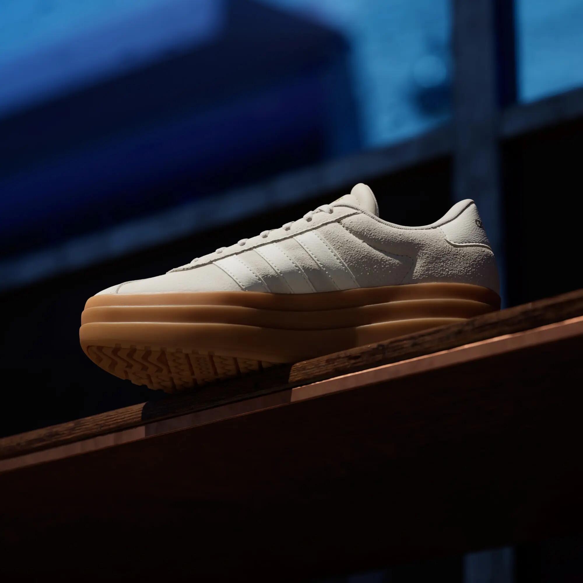 Chaussure VL Court Bold 5/15