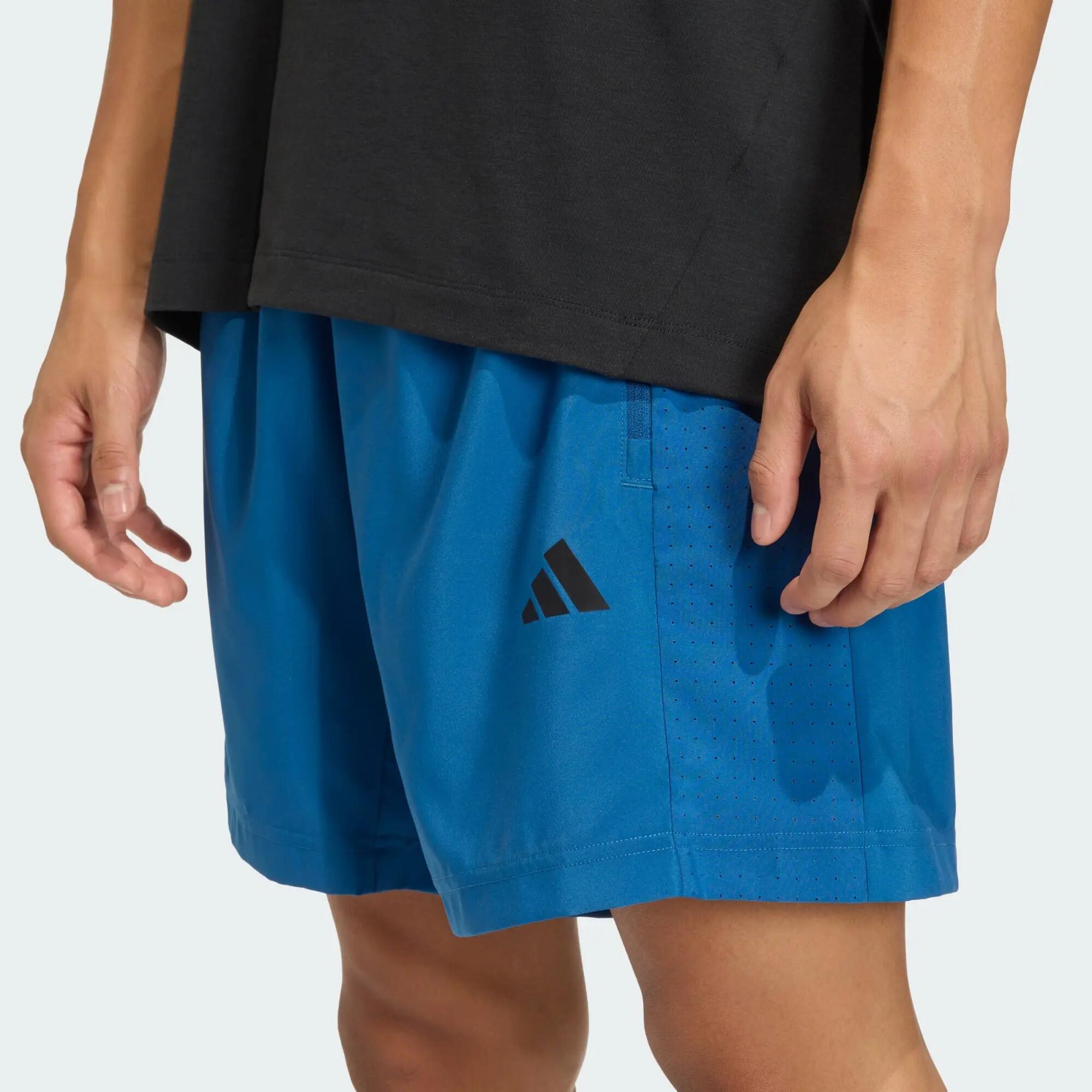 WORKOUT ESSENTIALS BASE SHORTS, GEWEBT 4/6
