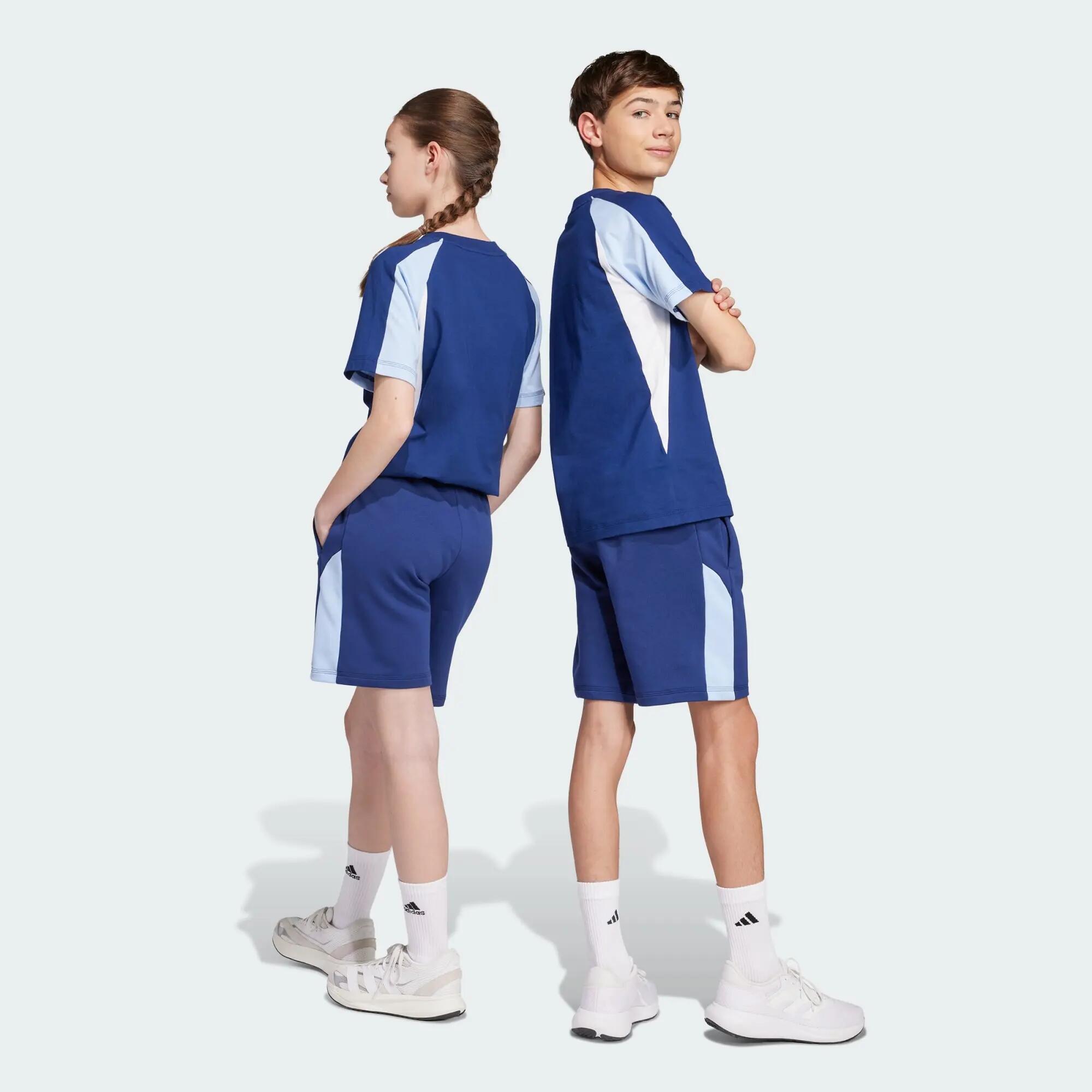 Seasonal Essentials Colorblock Kids Shorts 5/7