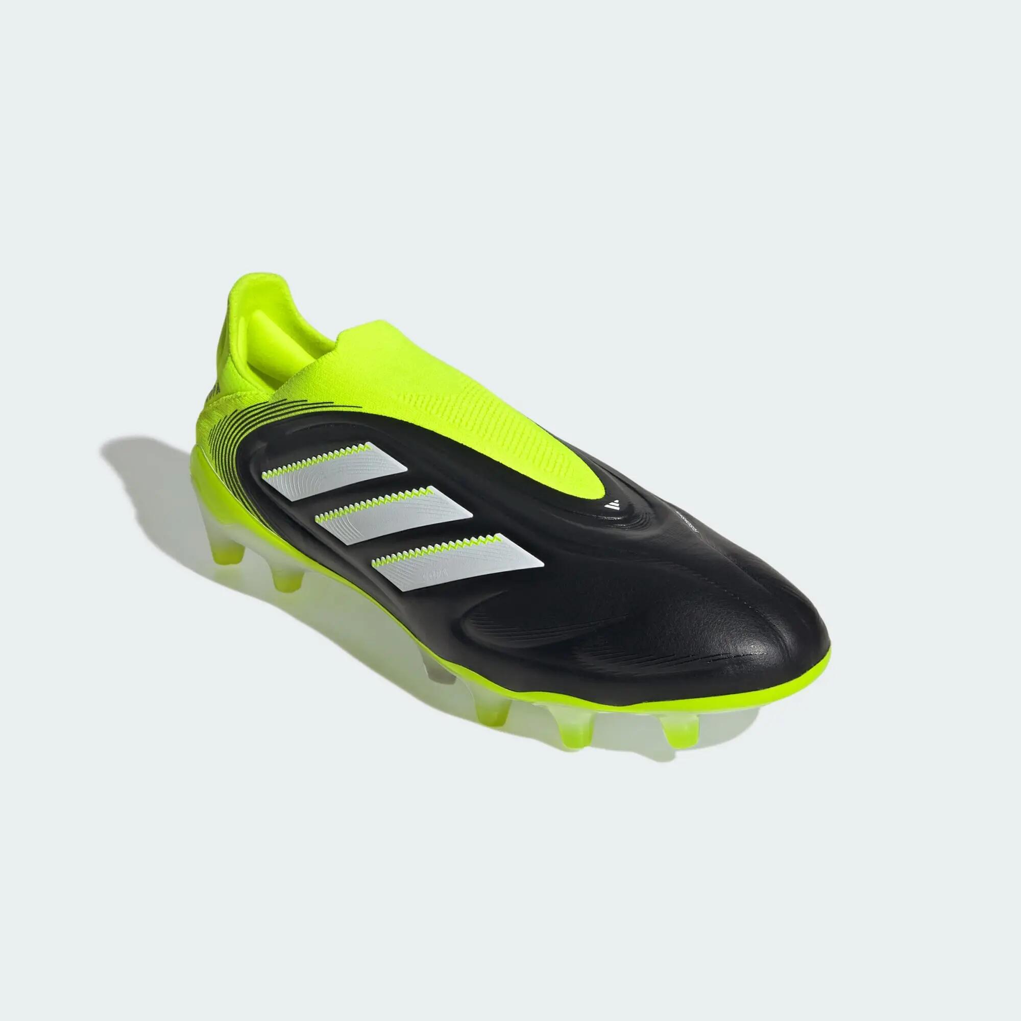 Copa Pure 3 Elite Laceless Firm Ground Boots 9/15