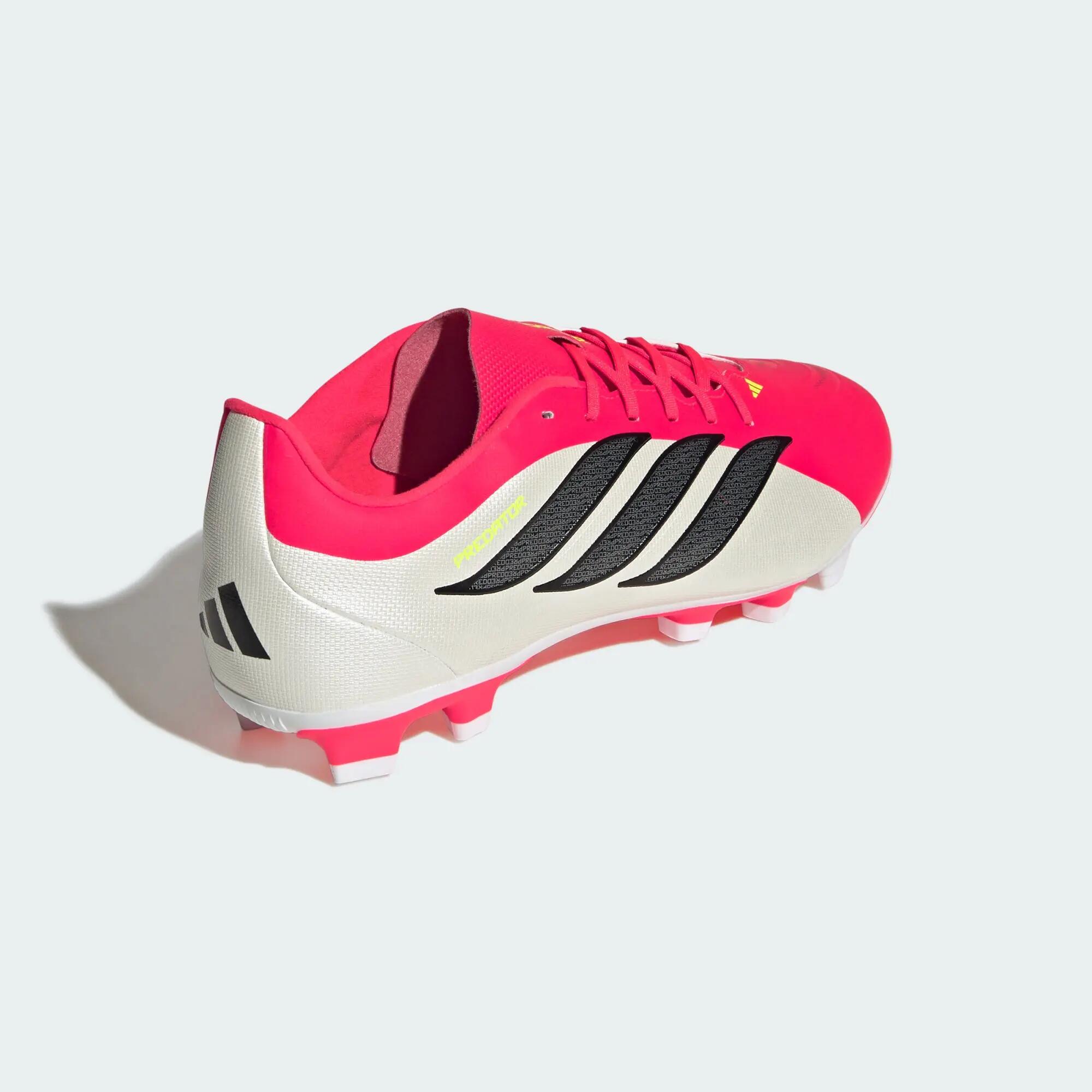 Chaussure de football Predator Club Terrain souple / Multi-surfaces 7/14