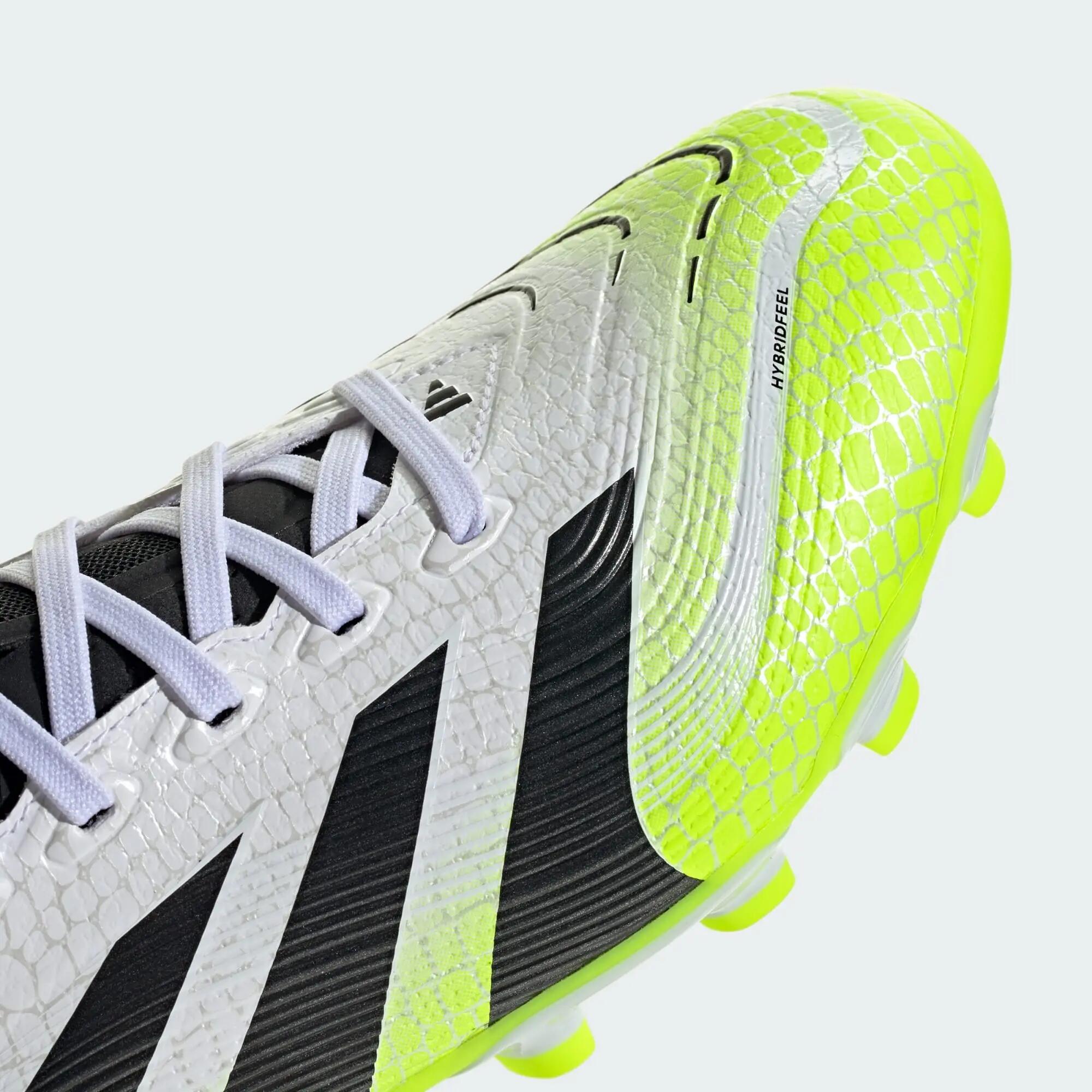 Buty piłkarskie adidas Predator League Białe 6/15