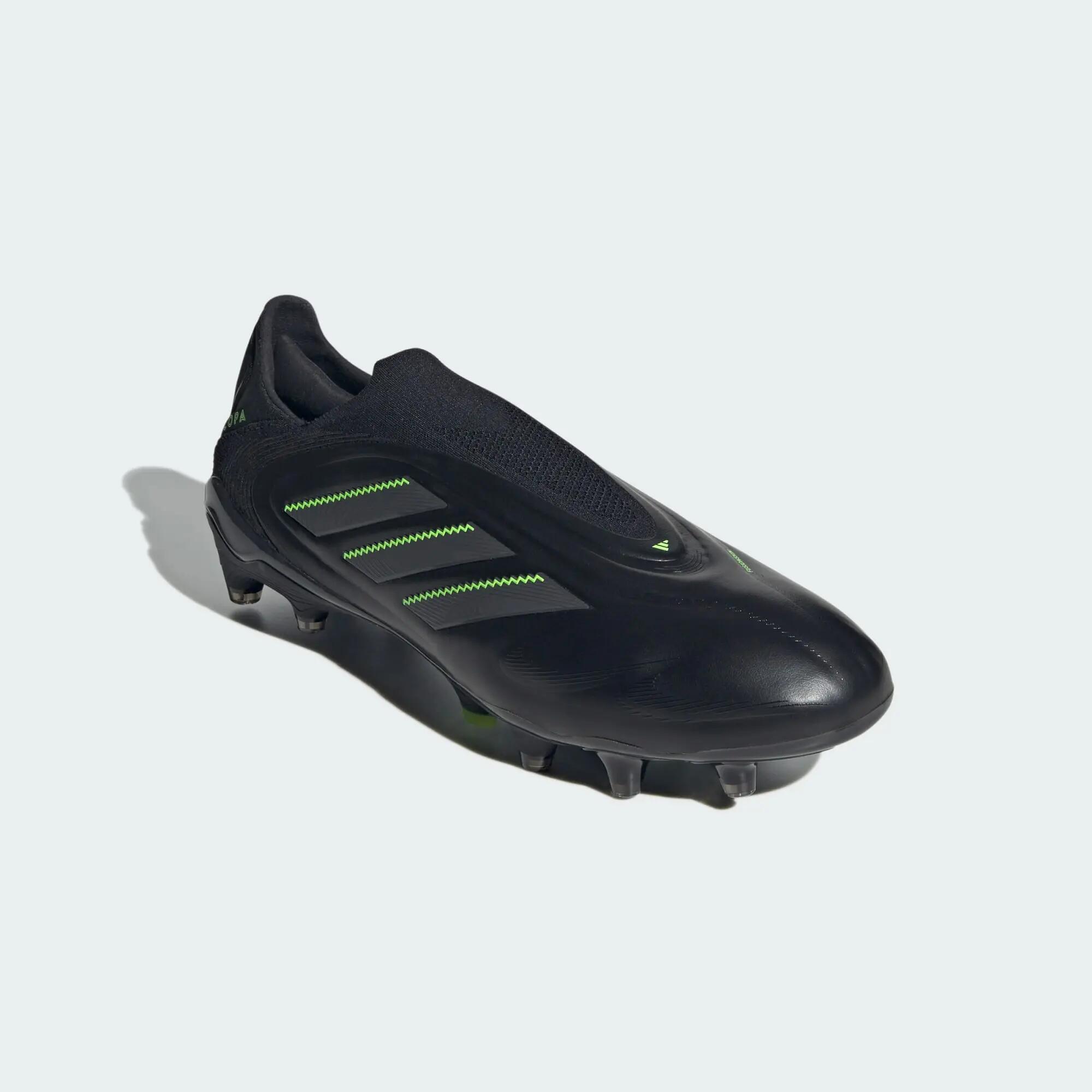 Copa Pure 3 Elite Fußballschuh, feste Böden, ohne Schnürung 4/8