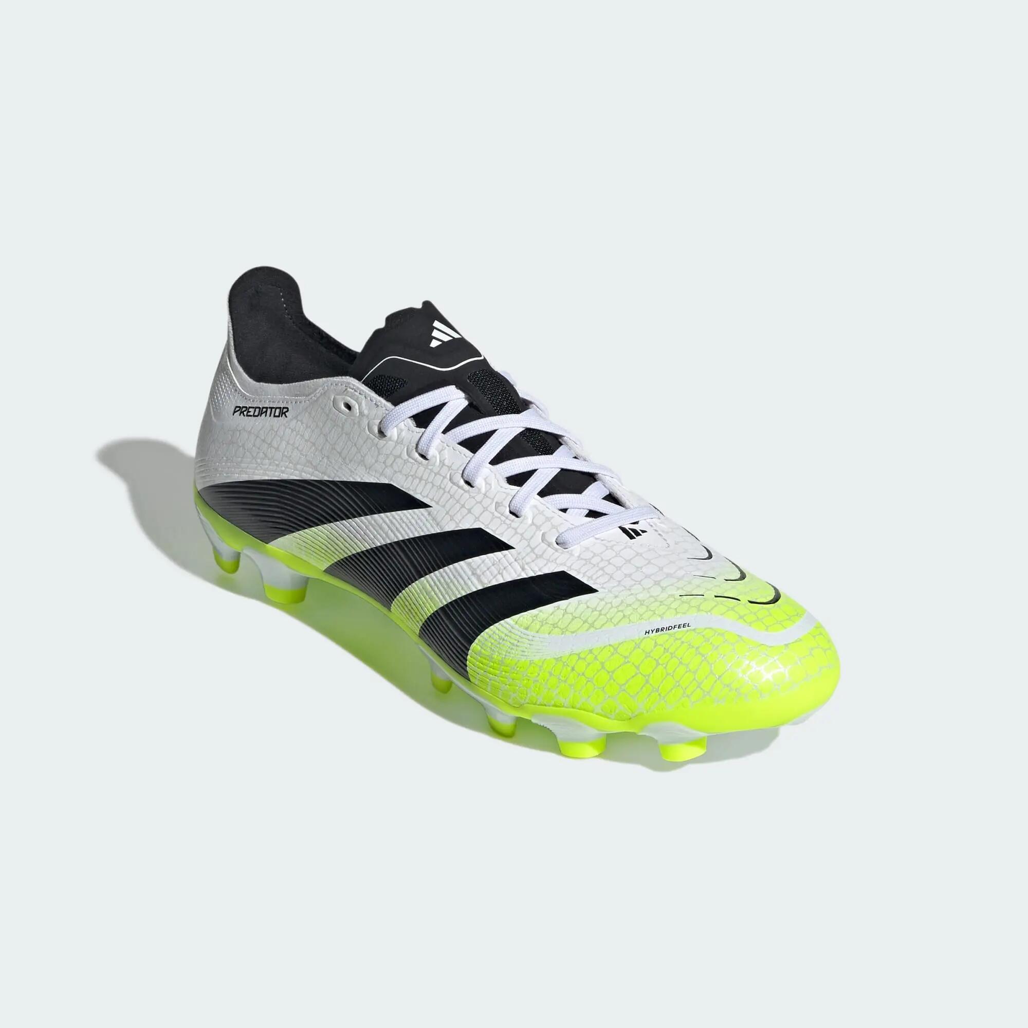 Buty piłkarskie adidas Predator League Białe 4/15