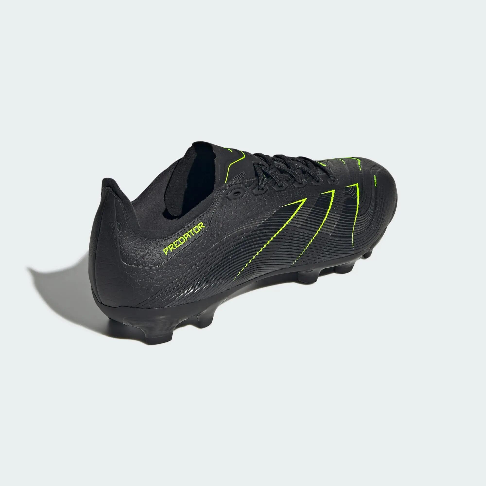 Buty piłkarskie adidas Predator League Noir 7/8