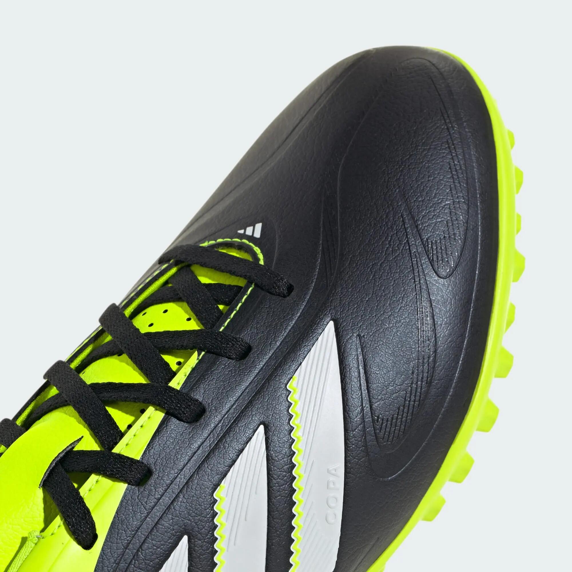 Zapatilla Copa Pure 3 Club moqueta 6/8