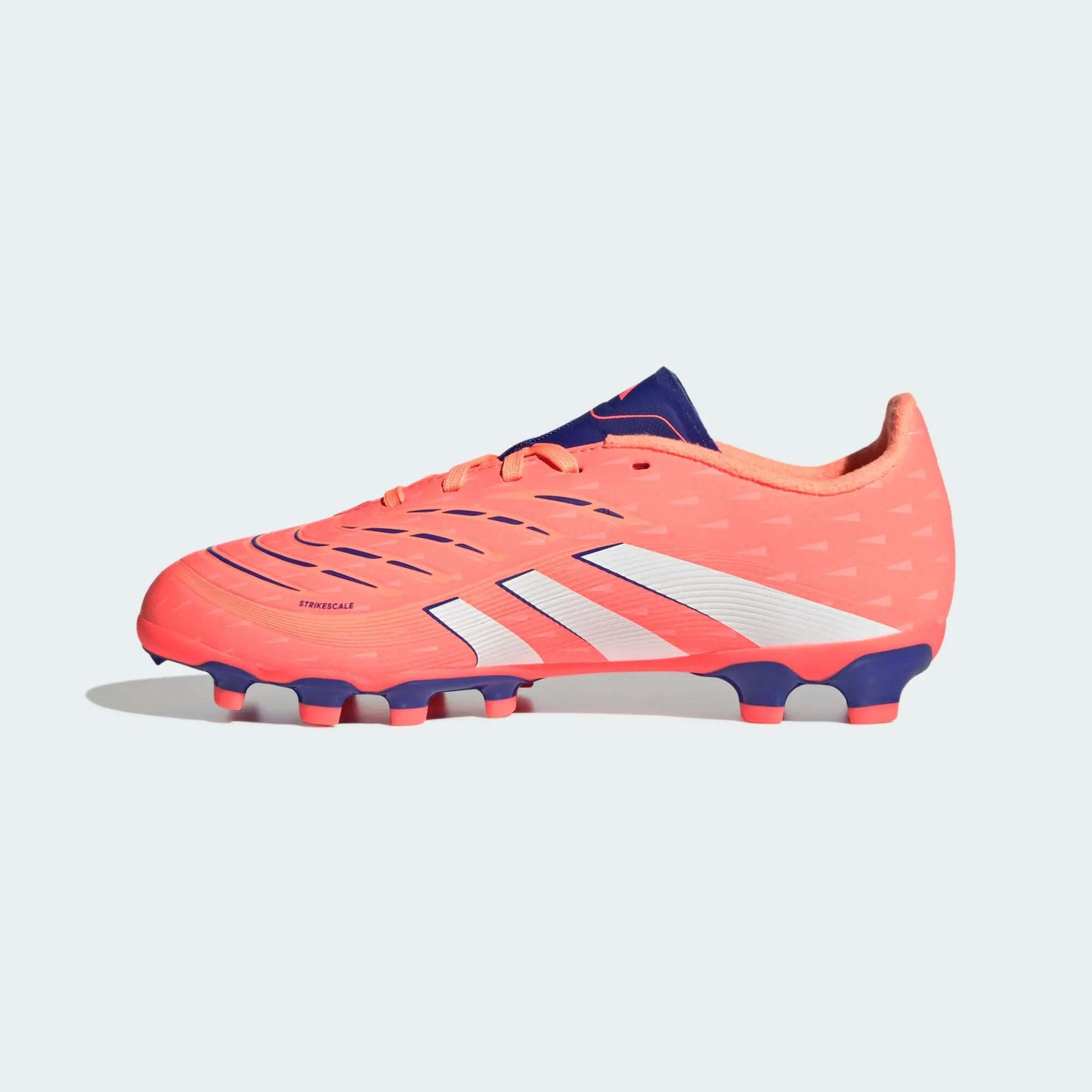Dziecięce buty piłkarskie adidas Predator League AG 8/15