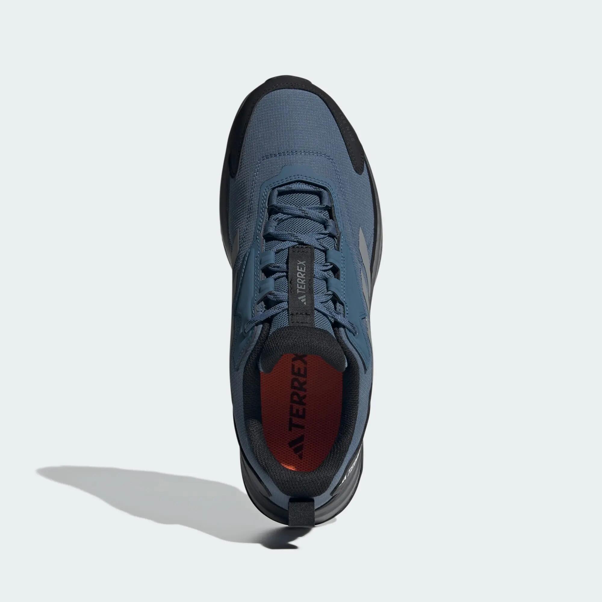 Terrex Anylander RAIN.RDY Wanderschuh 2/8