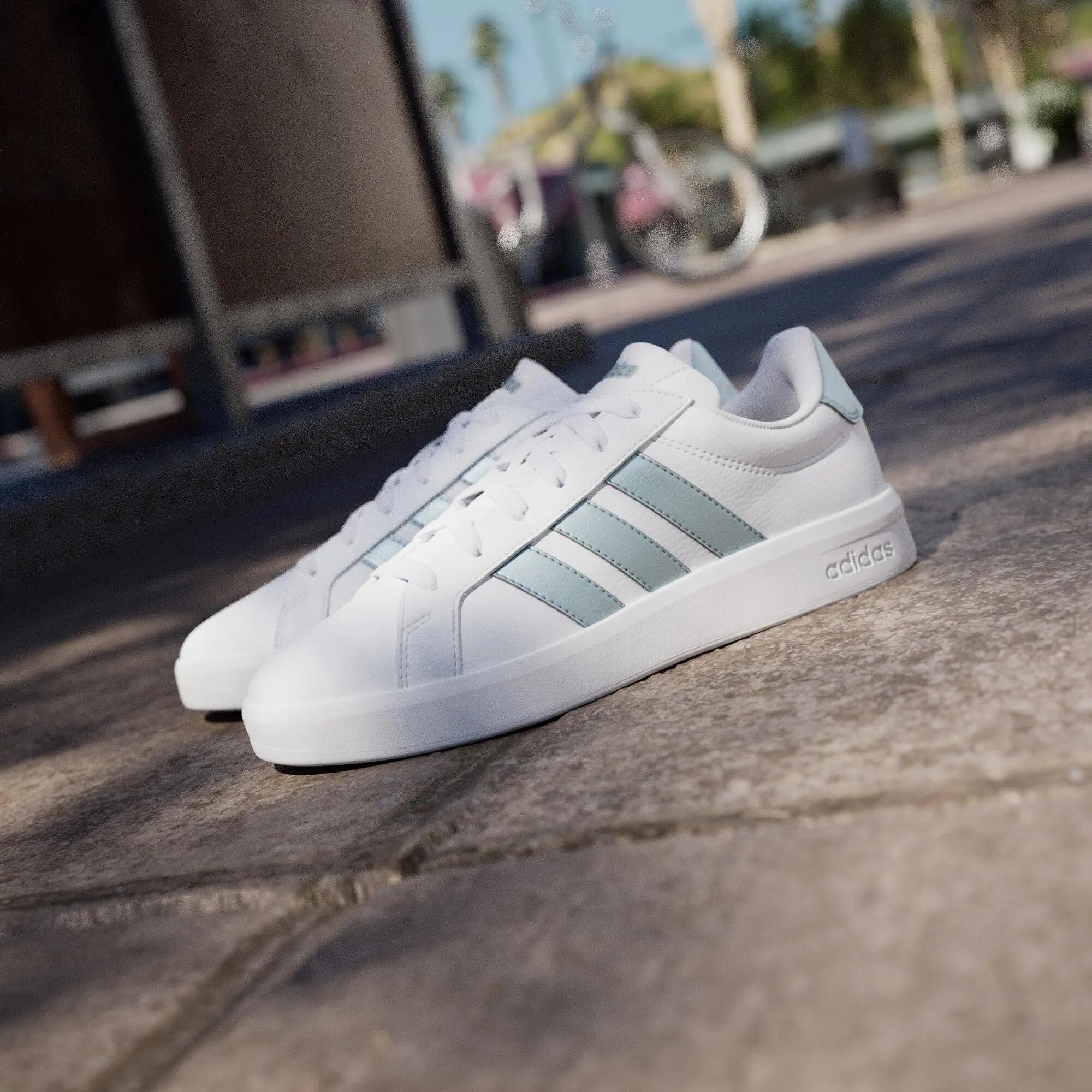 GRAND COURT BASE 3.0 Schuh 6/15