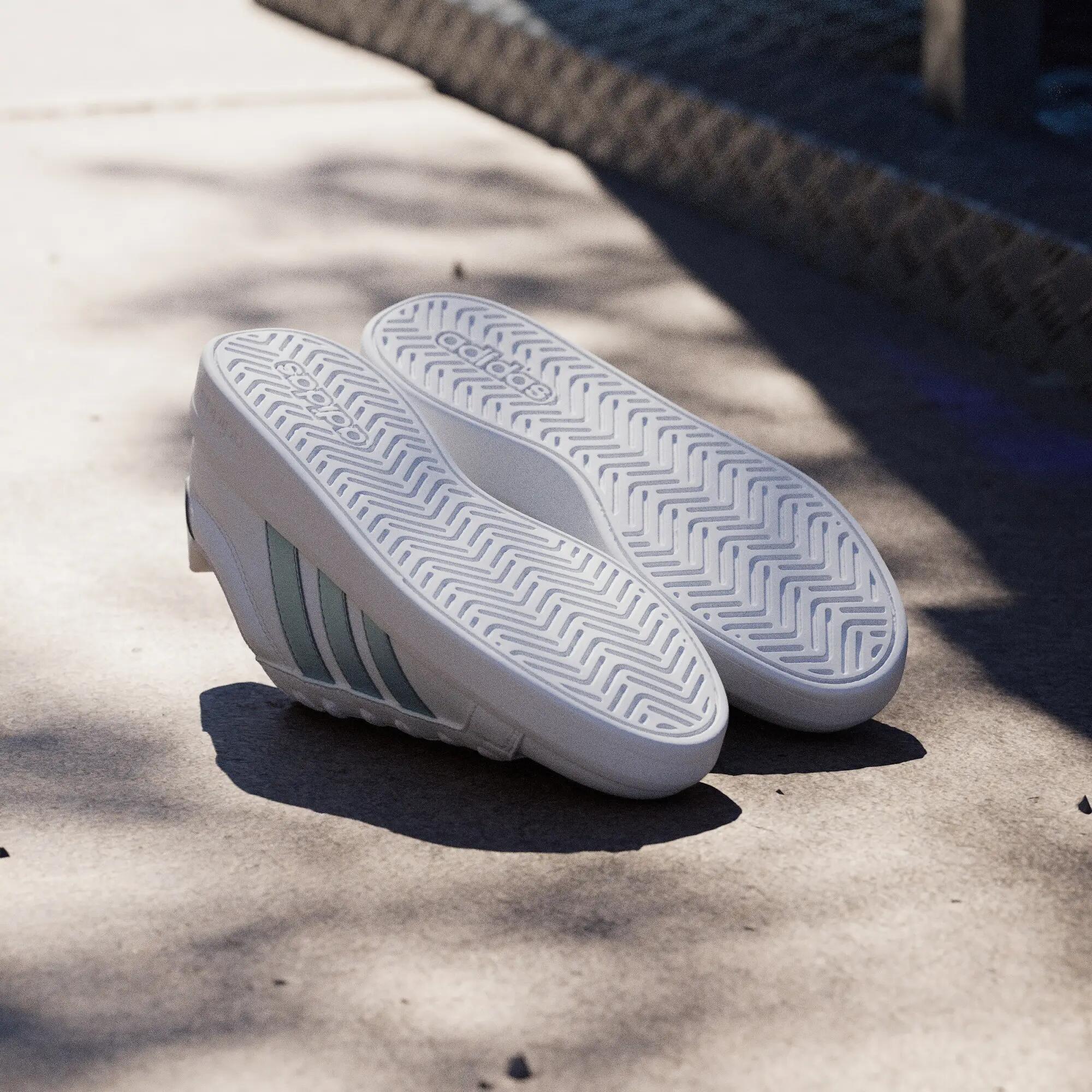GRAND COURT BASE 3.0 Schuh 3/15