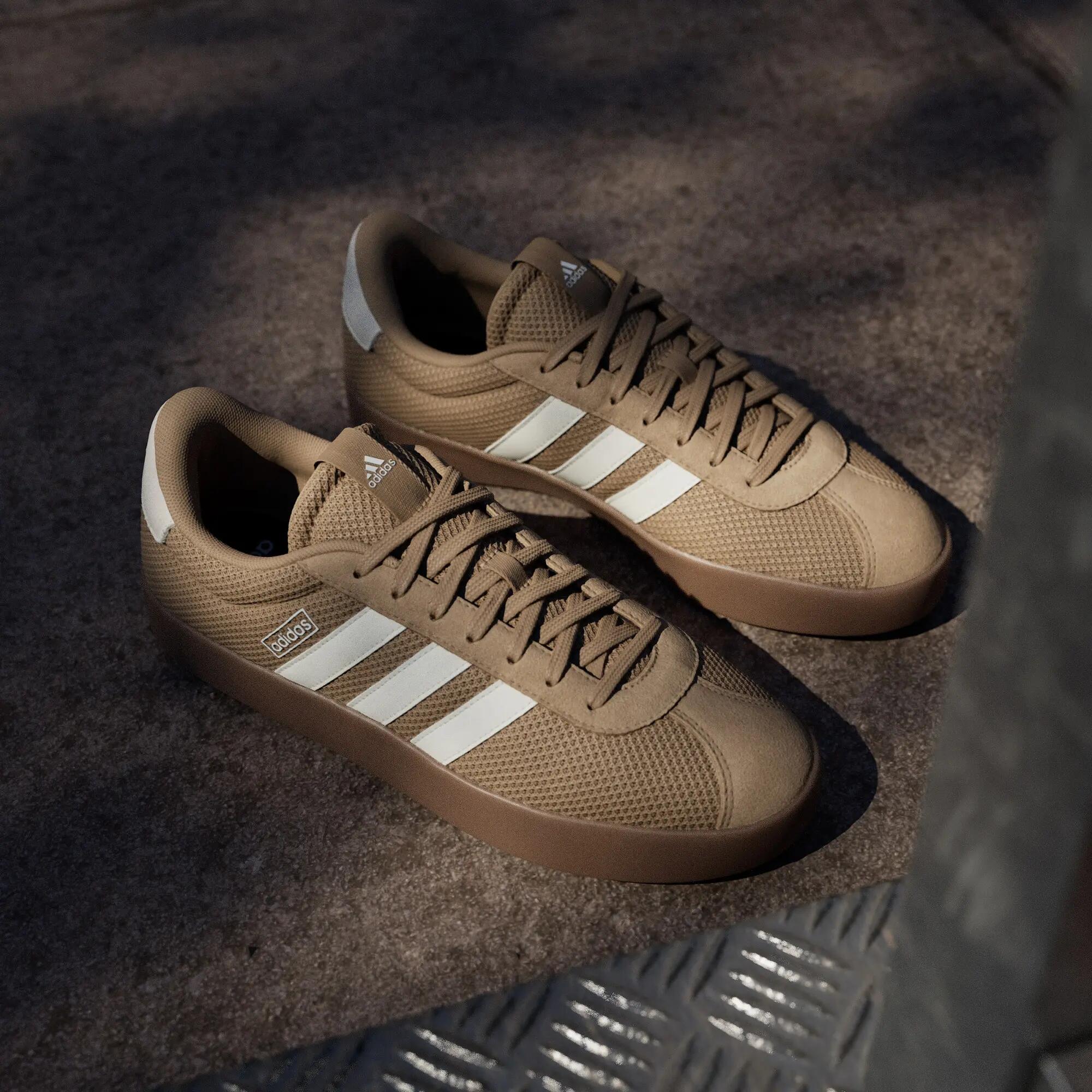VL COURT 3.0 SCHUH 4/15