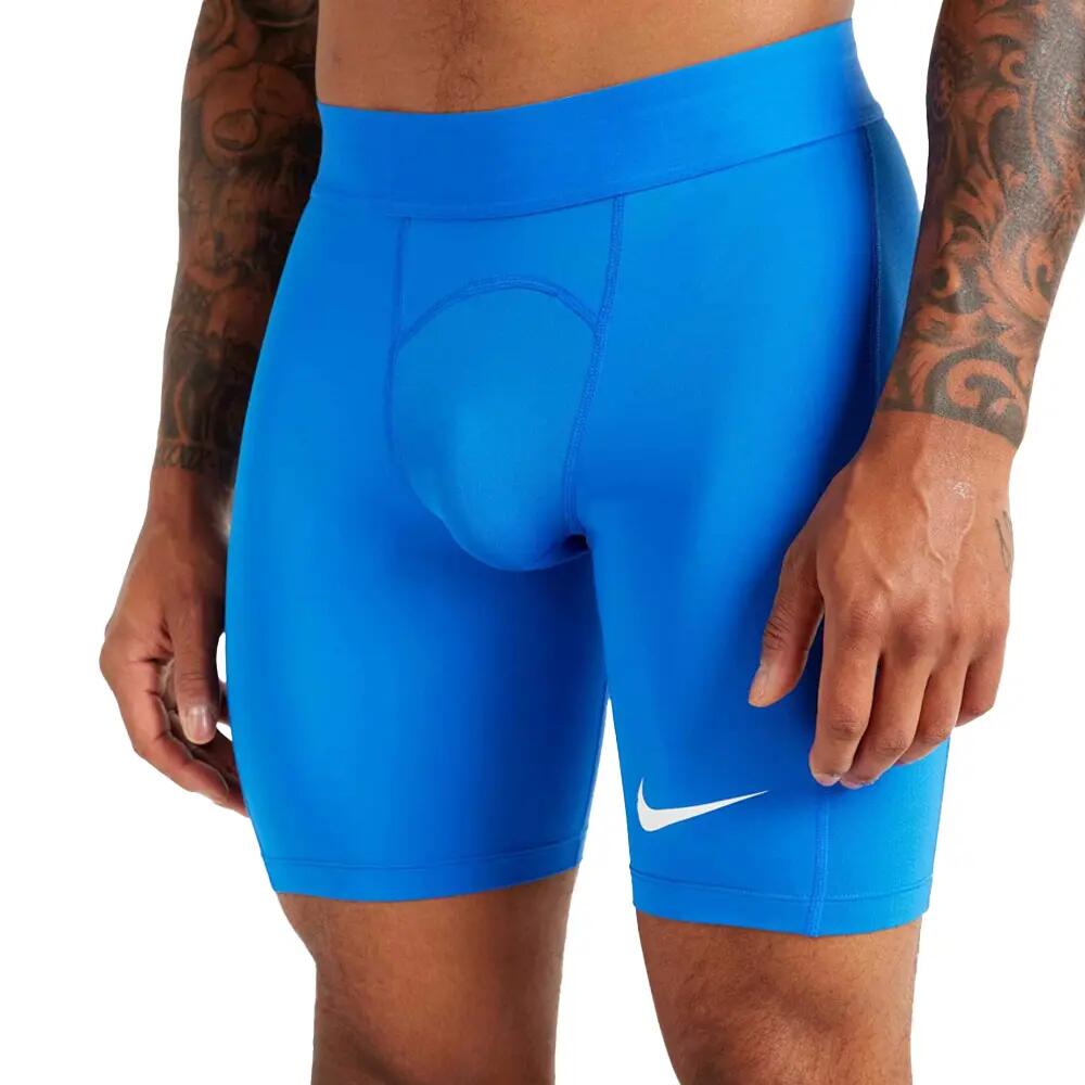 Pantalones Cortos de DriFIT Diseño Strike para Hombre Azul 3/4