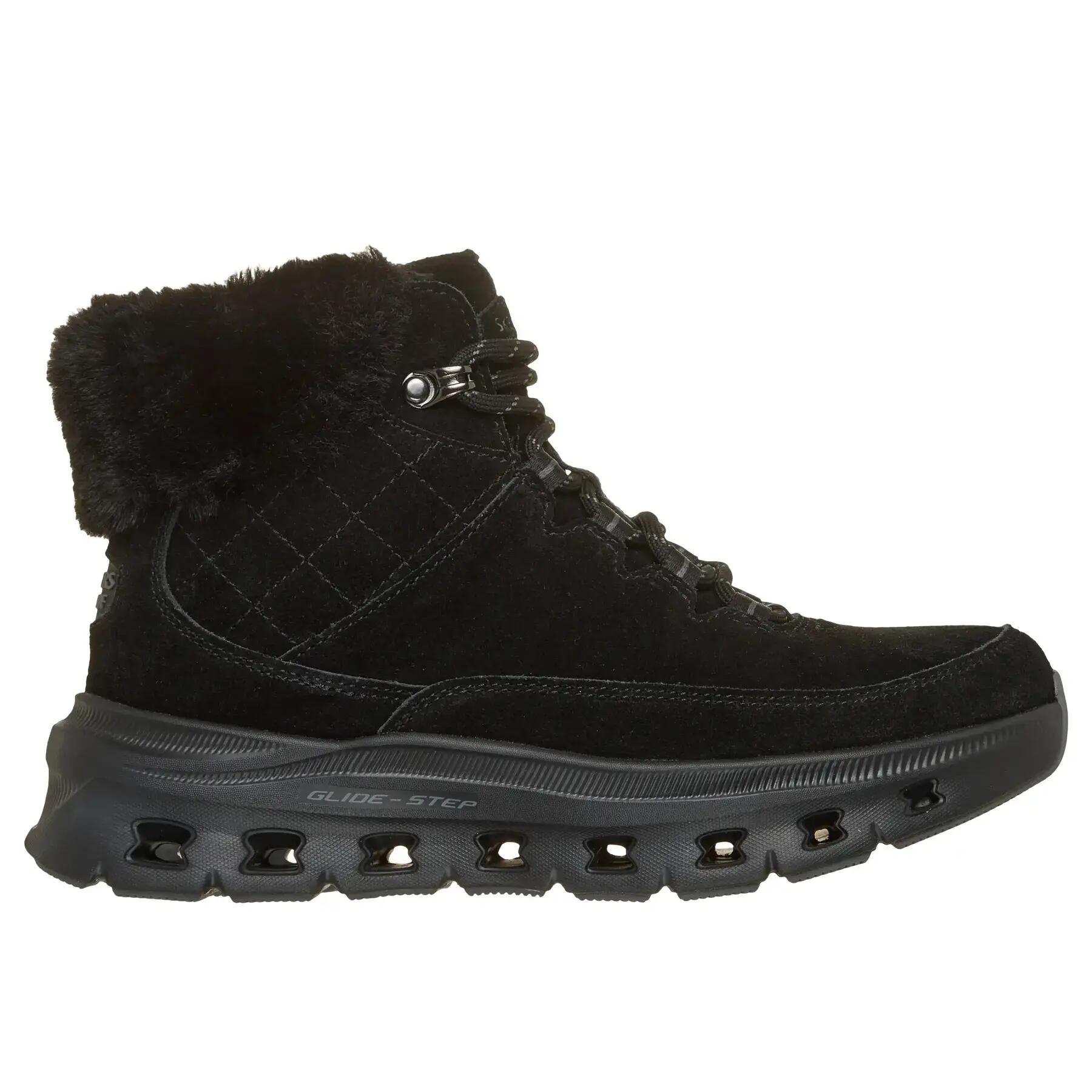 SKECHERS picture