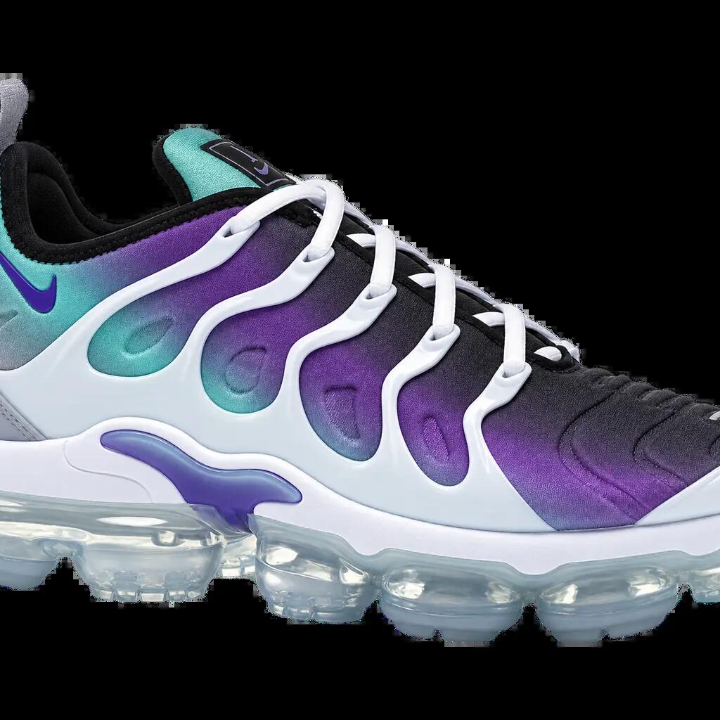 Pánske športové tenisky Nike Air VaporMax Plus - fialové