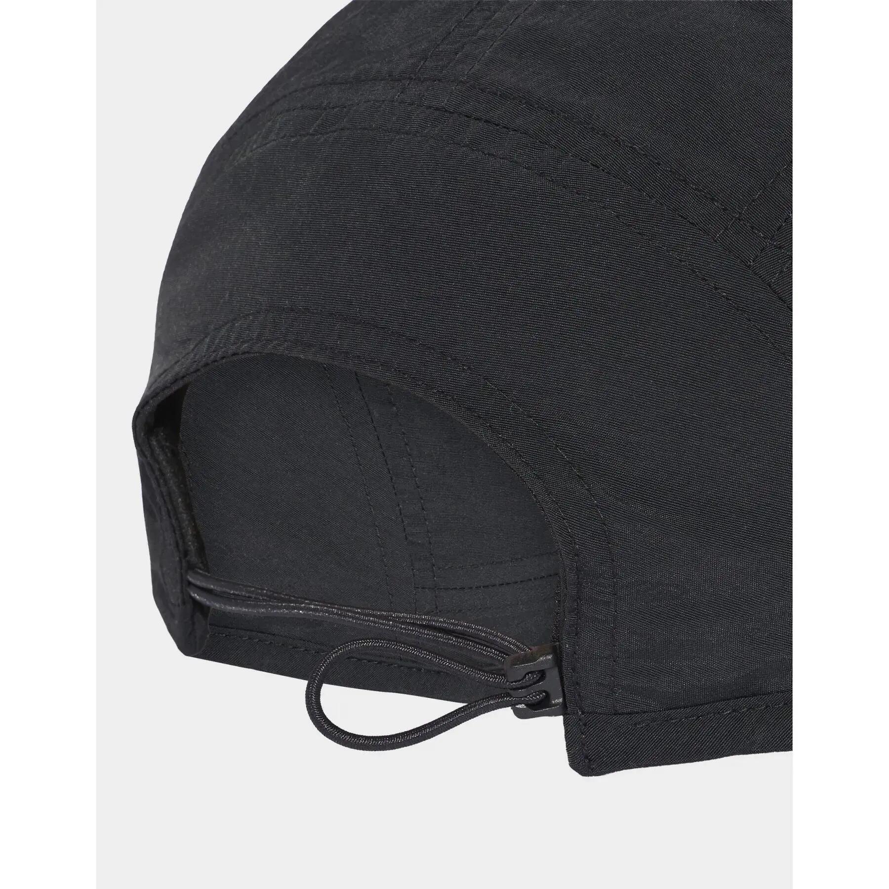 5-panel pet adidas Tech 4/4