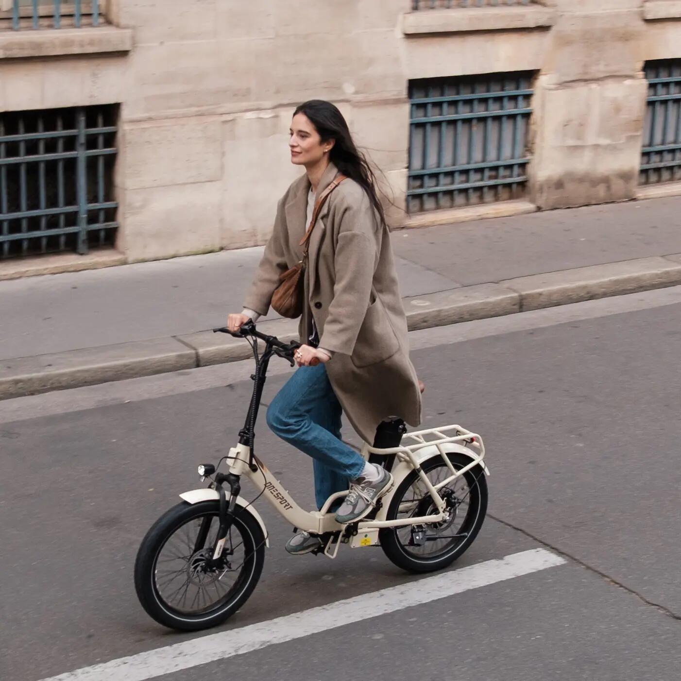 Mestský elektrobicykel čistá asistencia ONESPORT OT16 Pro 250W 48V 17Ah 14/15