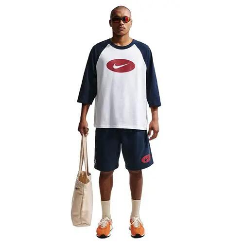 NIKE picture