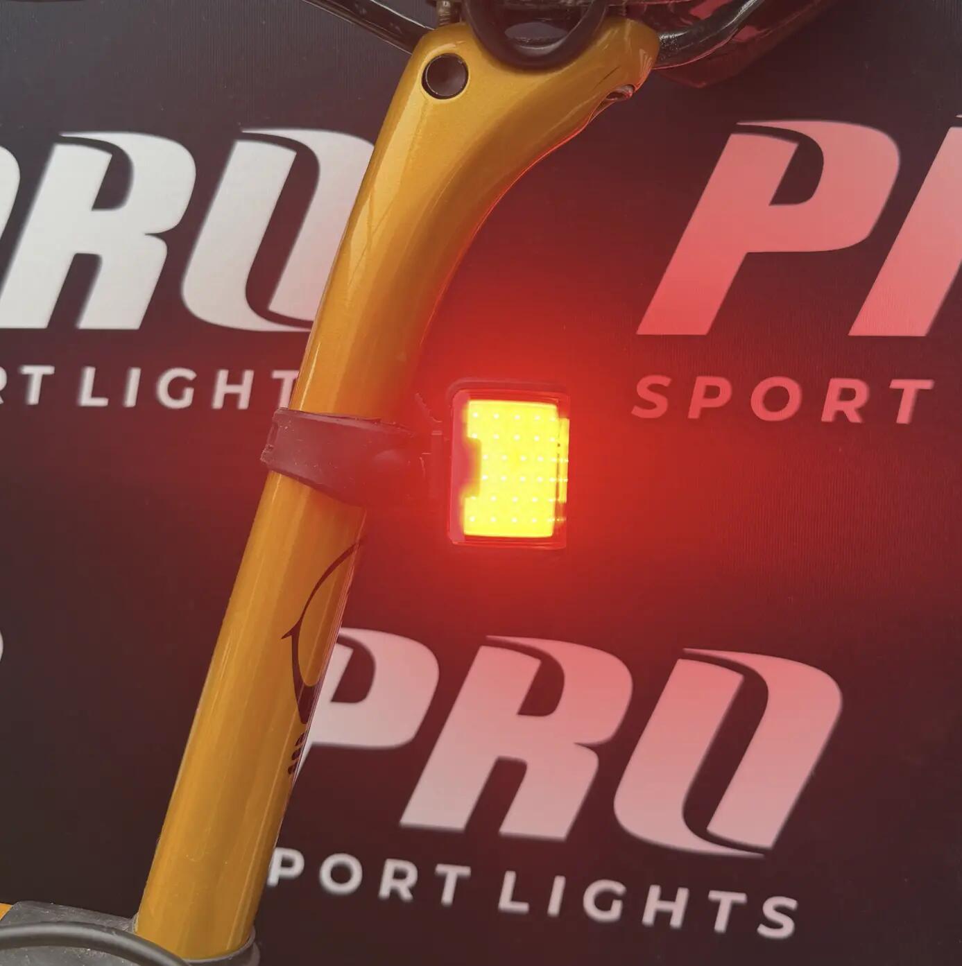 Luce posteriore per bicicletta a LED da 125 lumen 230° 5/10