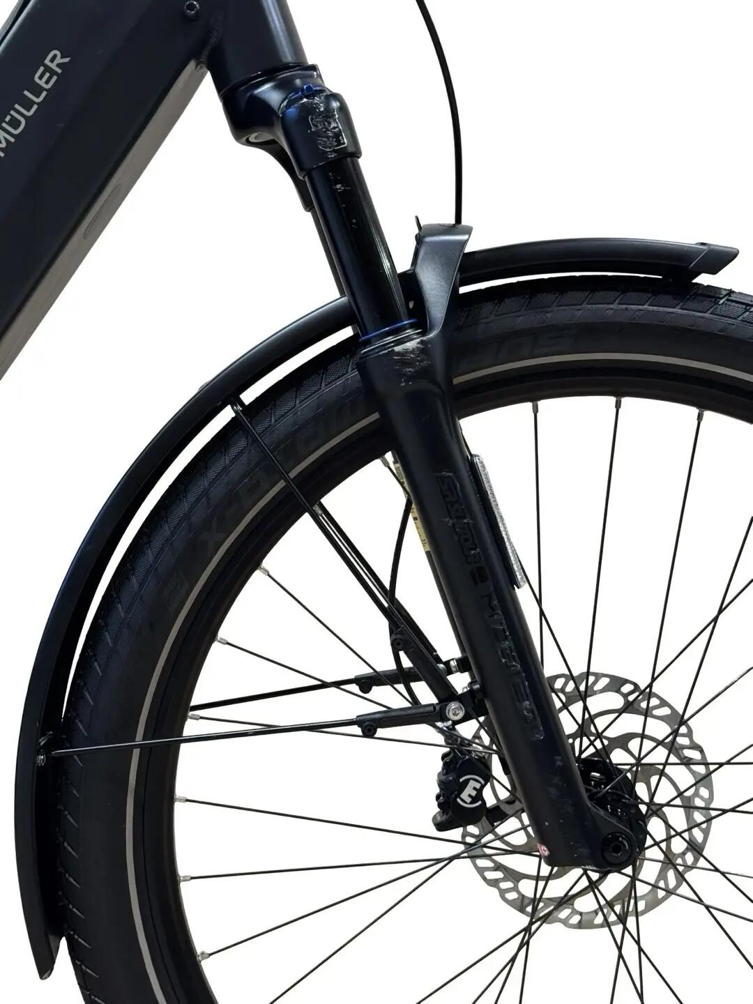 Refurbished - E-Bike Riese & Müller Nevo4 GT Vario - Wie neu 3/12