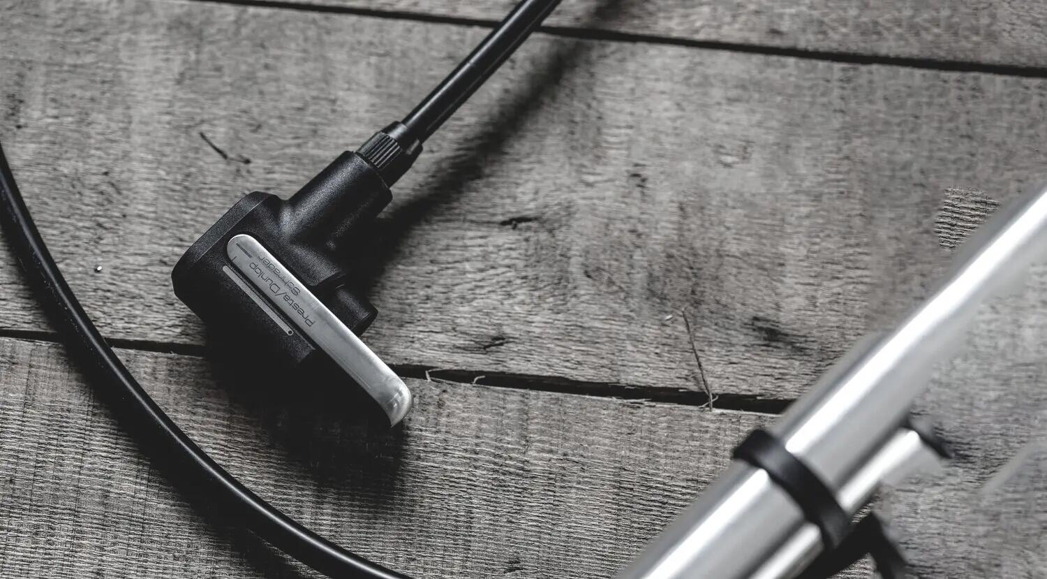 The Pump Helix floor pump 3/5
