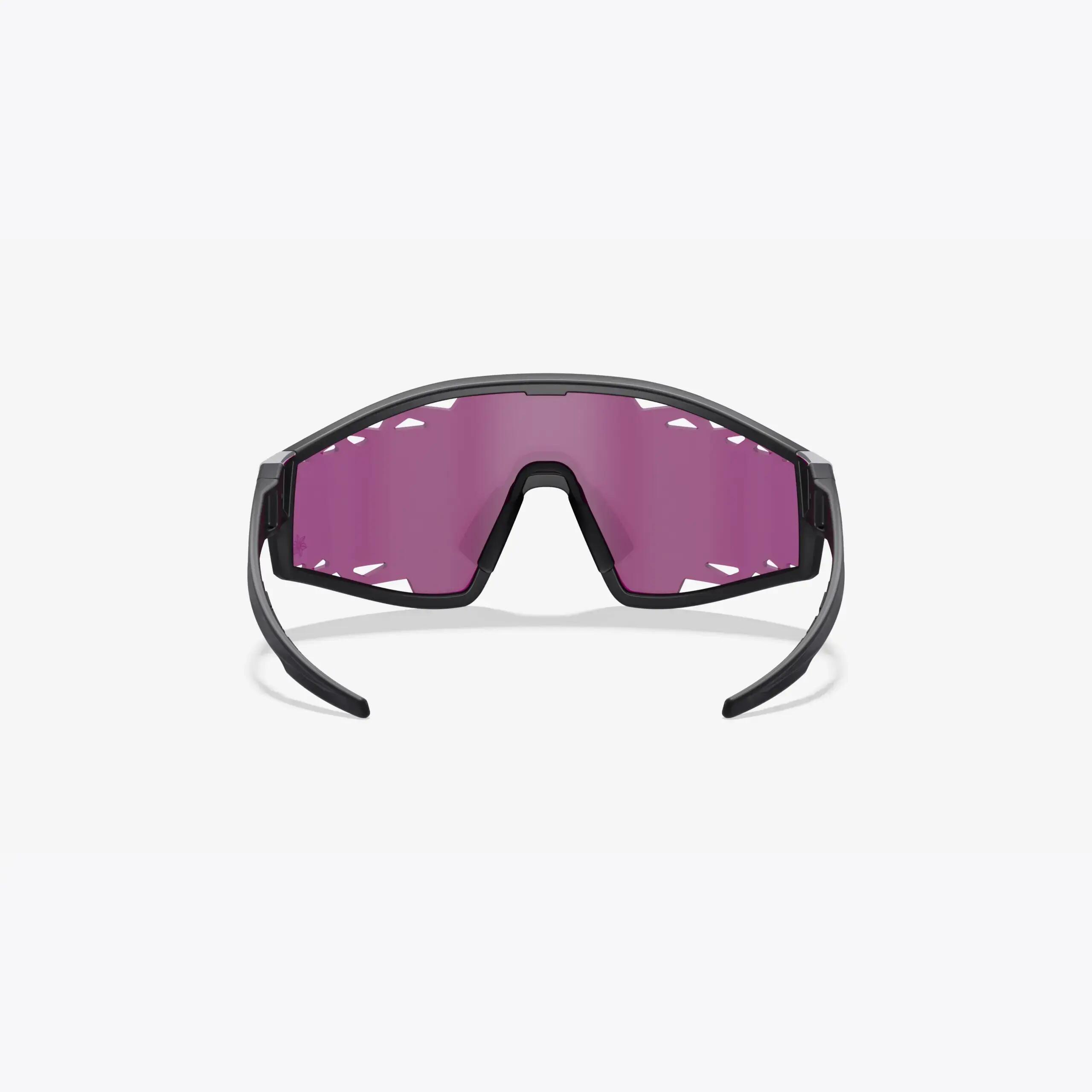 Supacaz Zonnebril-Galactic-Matte Black met Laser Performance lens Aurora 4/9