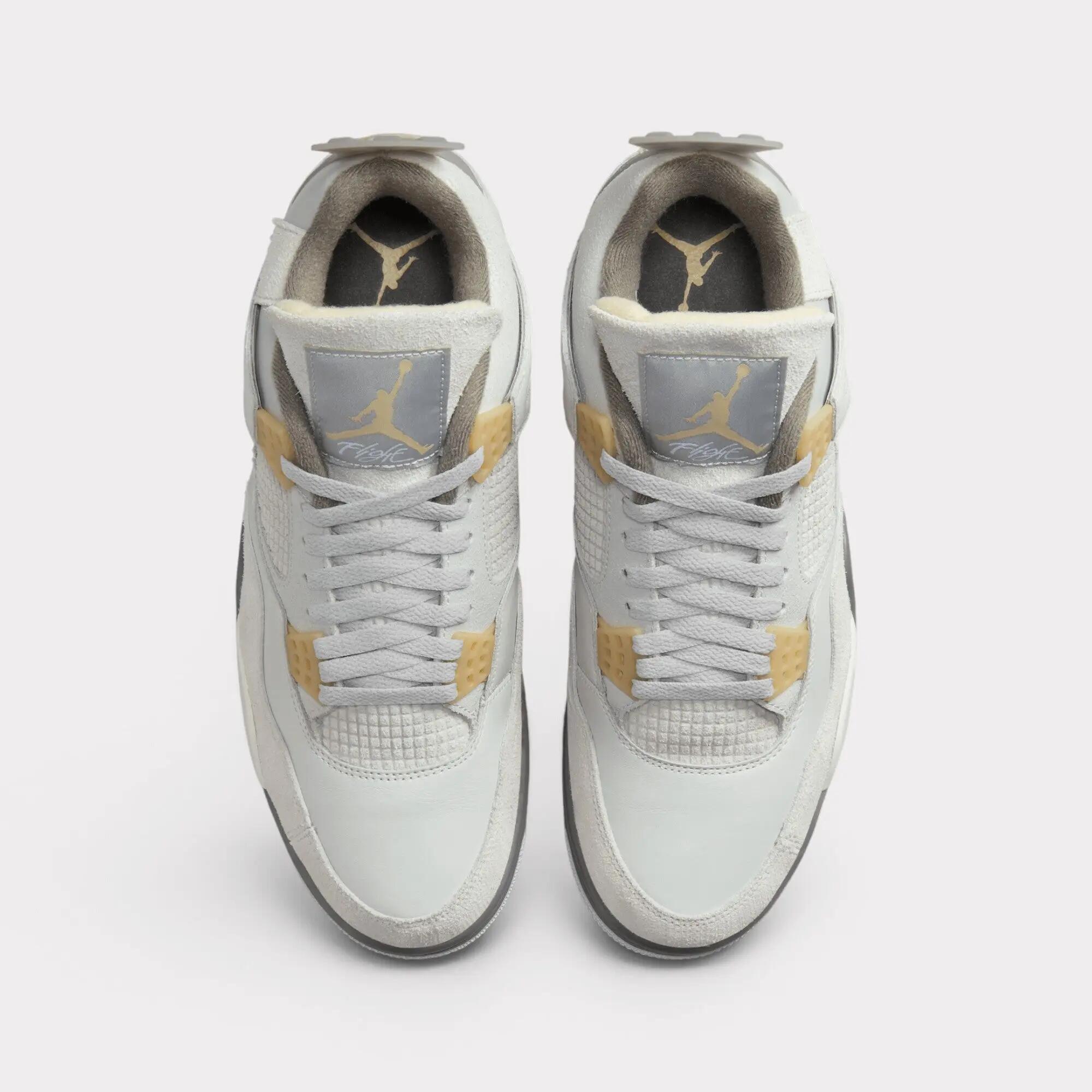 Jordan 4 Retro SE Craft Photon Dust 5/7